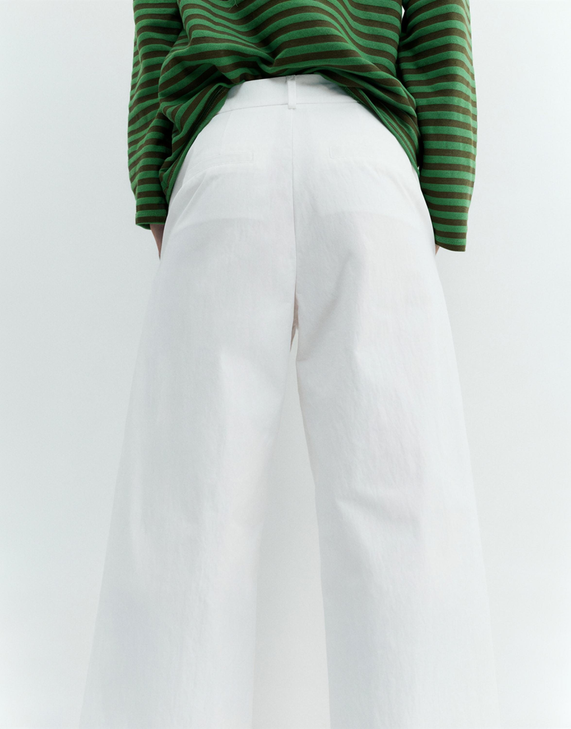 Double-dart white trousers — White