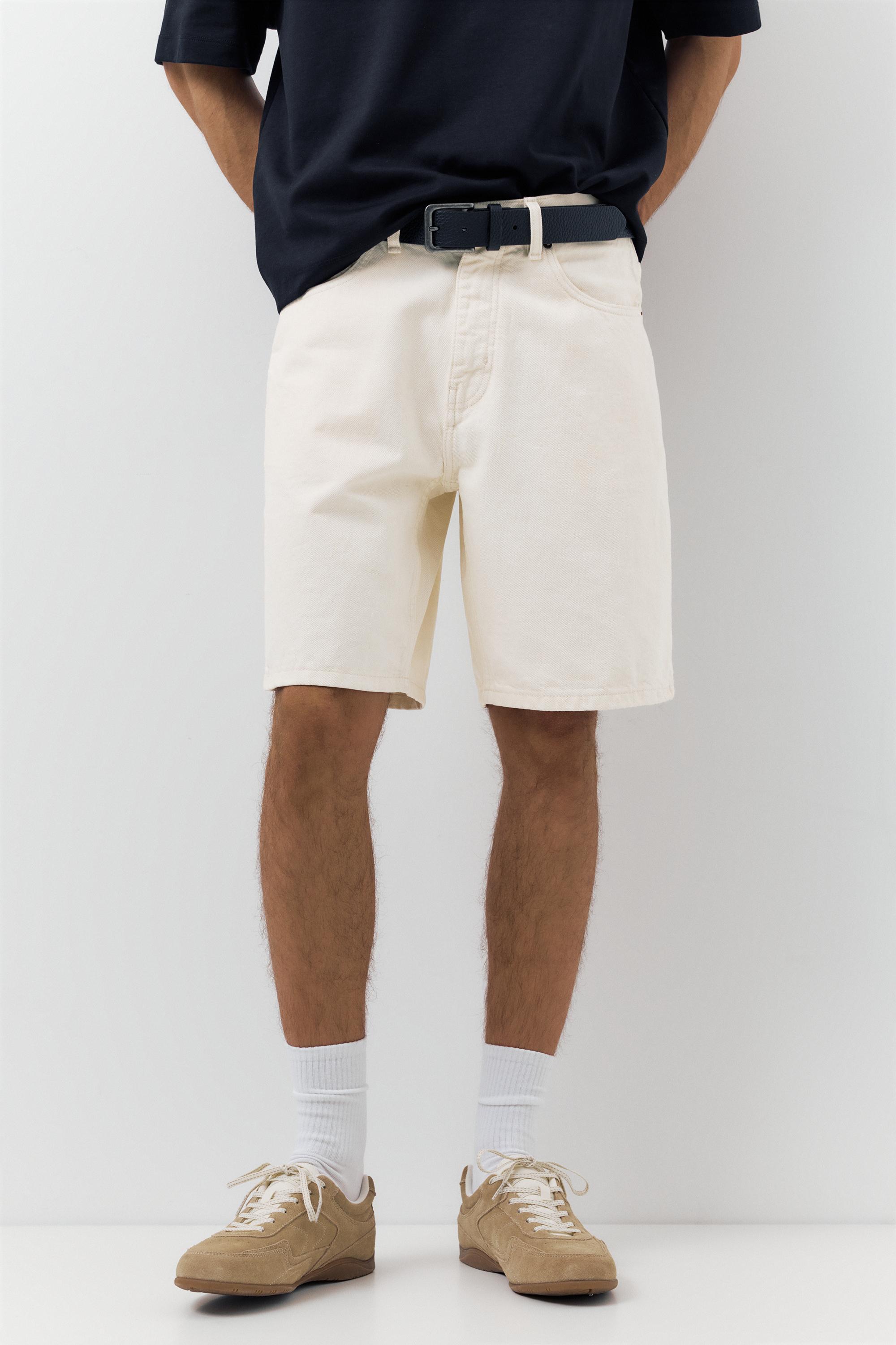 Standart kesim distressed denim bermuda - Görsel 9