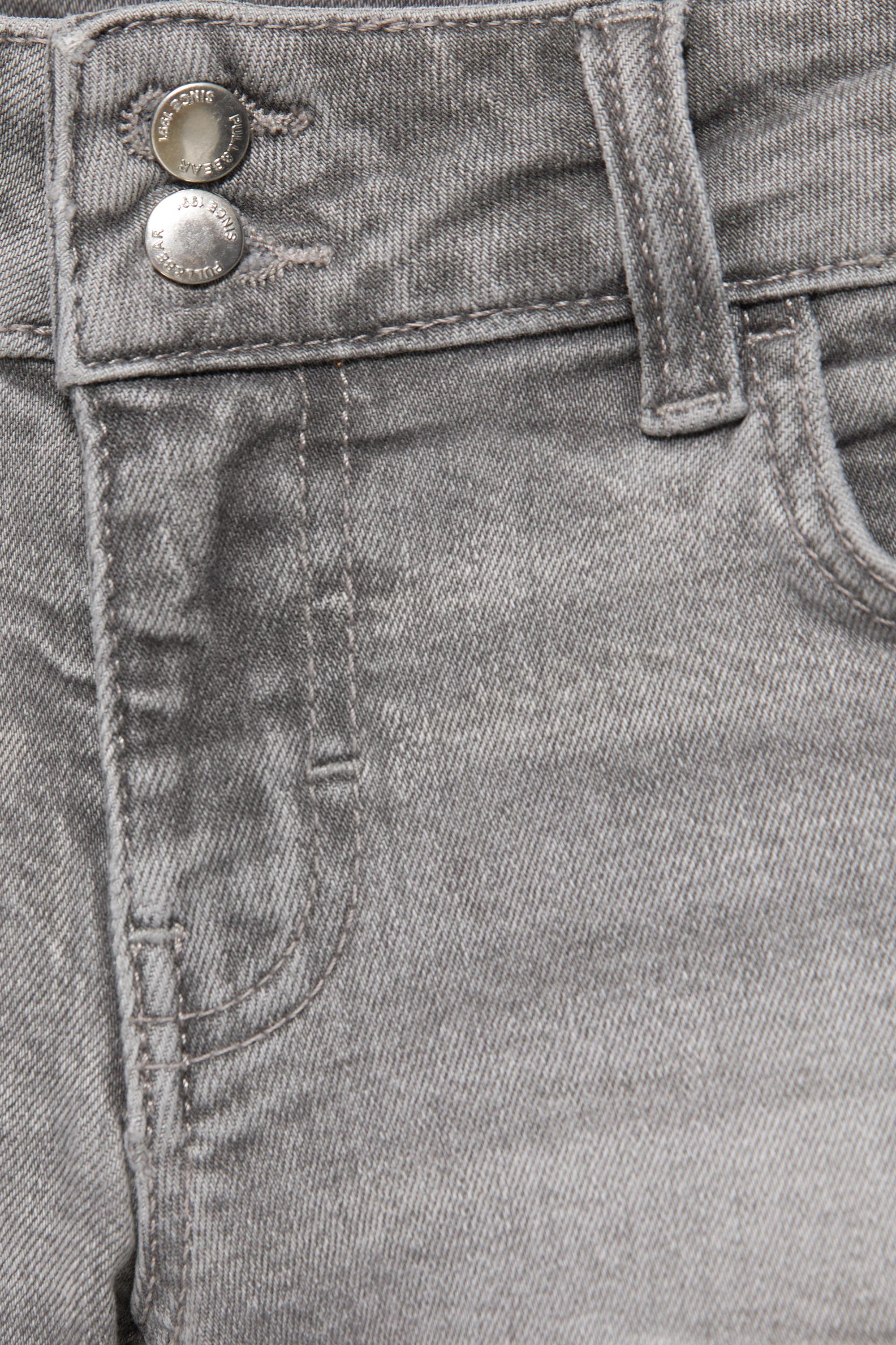 Double-button mini denim shorts — Grey