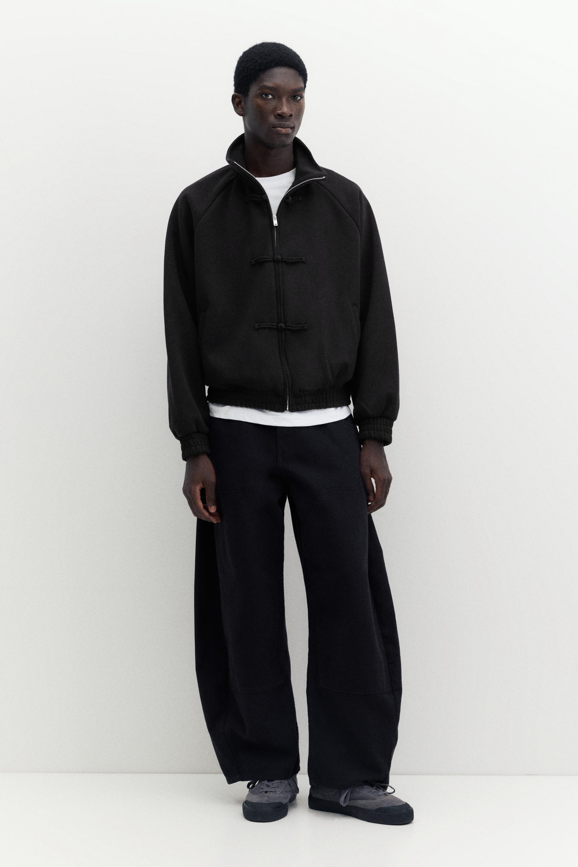 Zip-up sweatshirt with toggles — Black