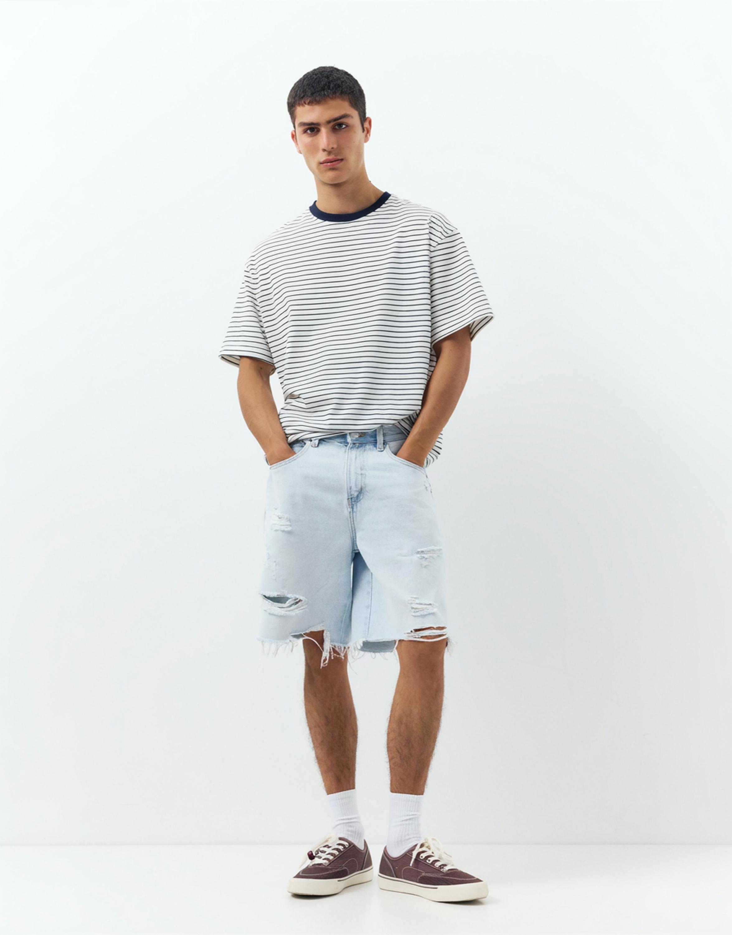 Straight-leg denim Bermuda shorts — Pale blue