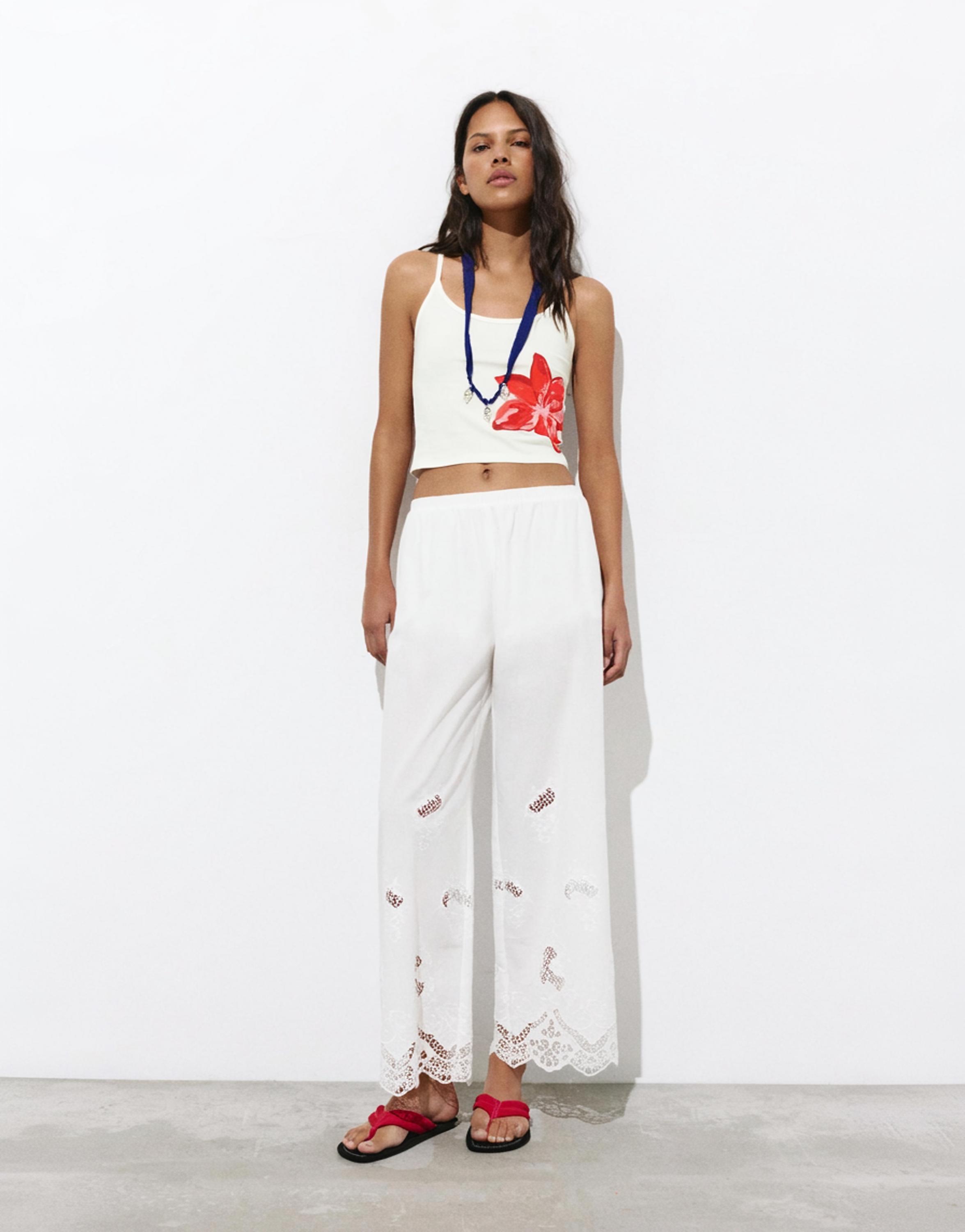 Hibiscus flower strappy top — Red