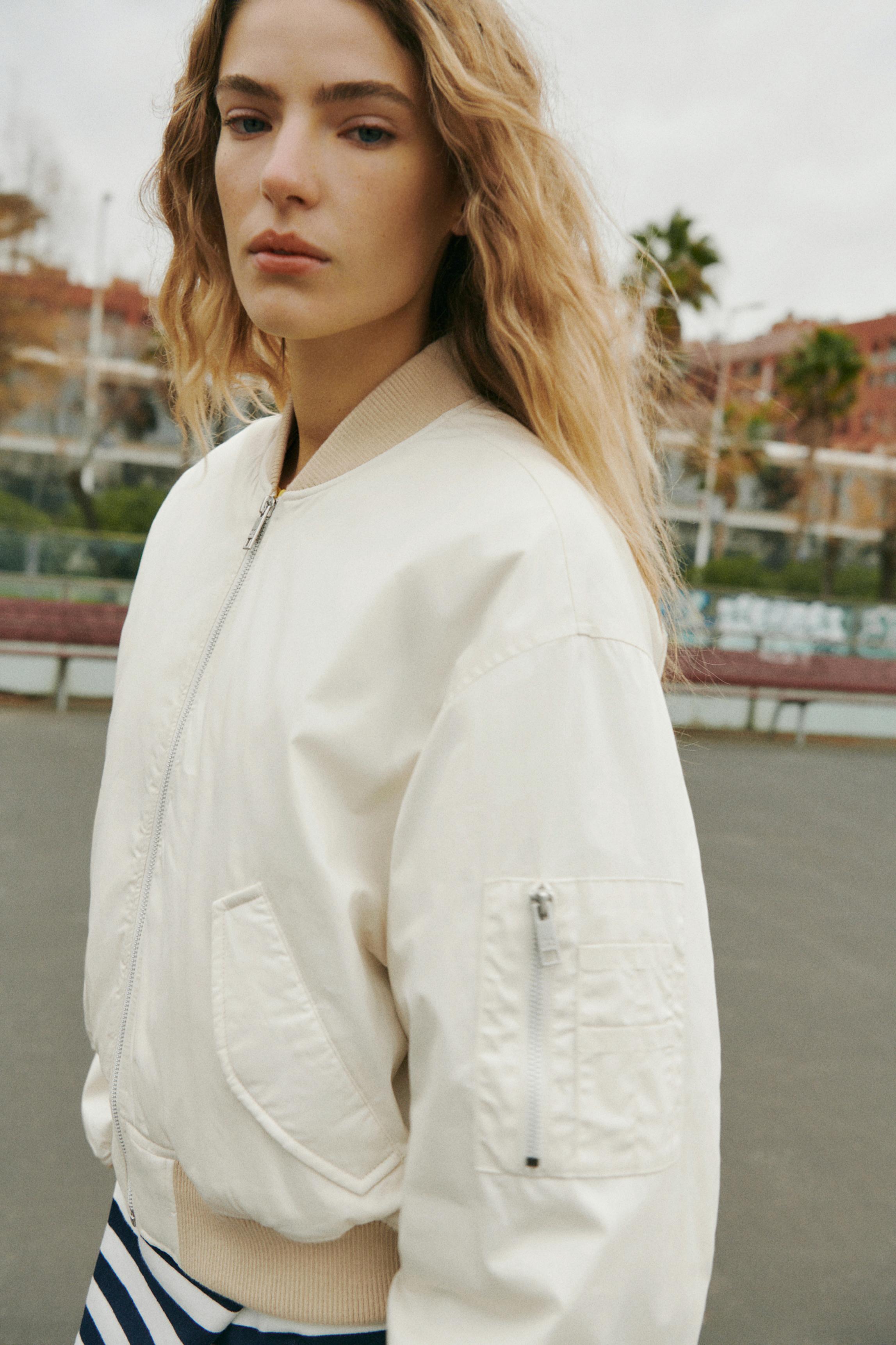 Bomber jacket — Vanilla