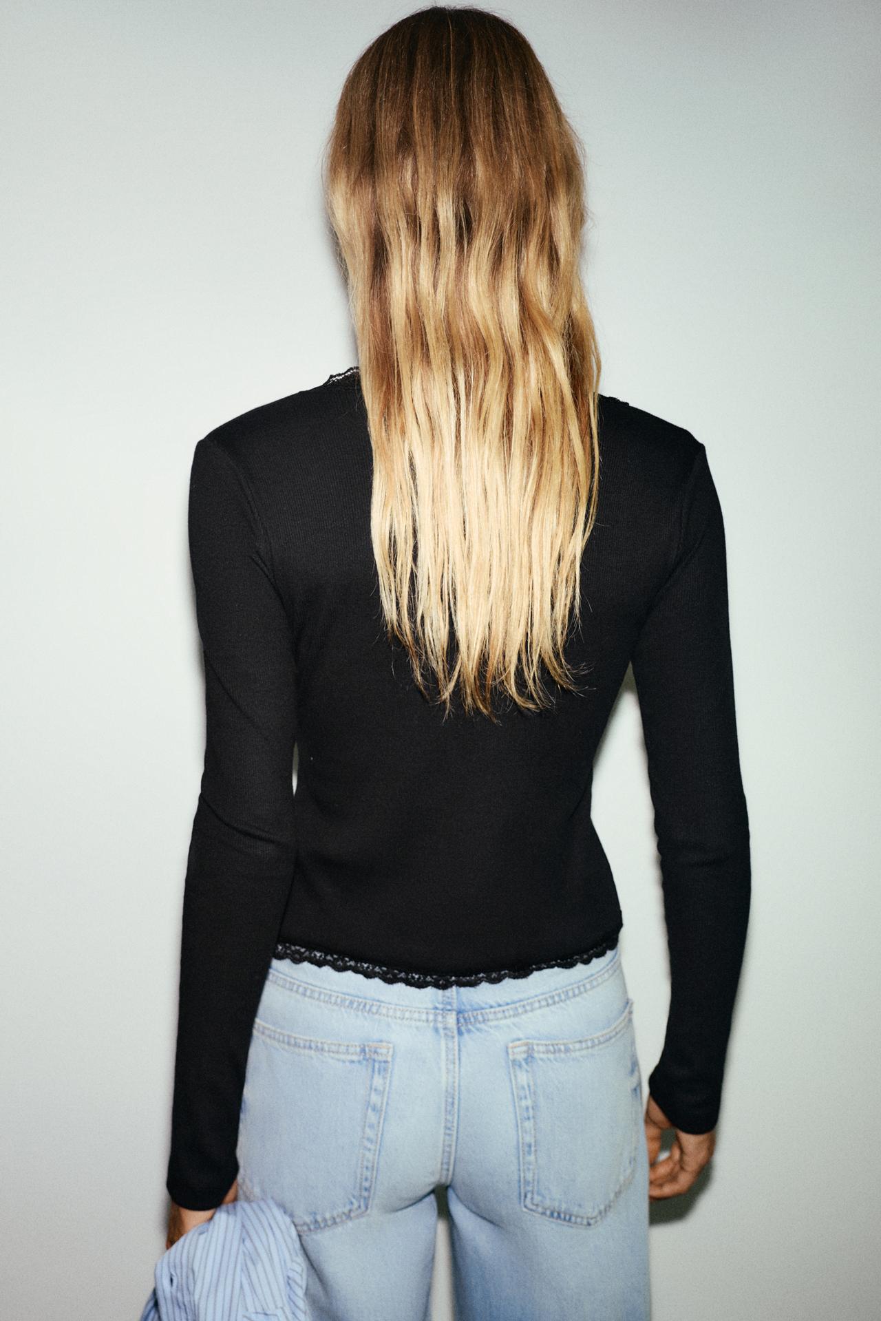 Buttoned lace T-shirt — Black
