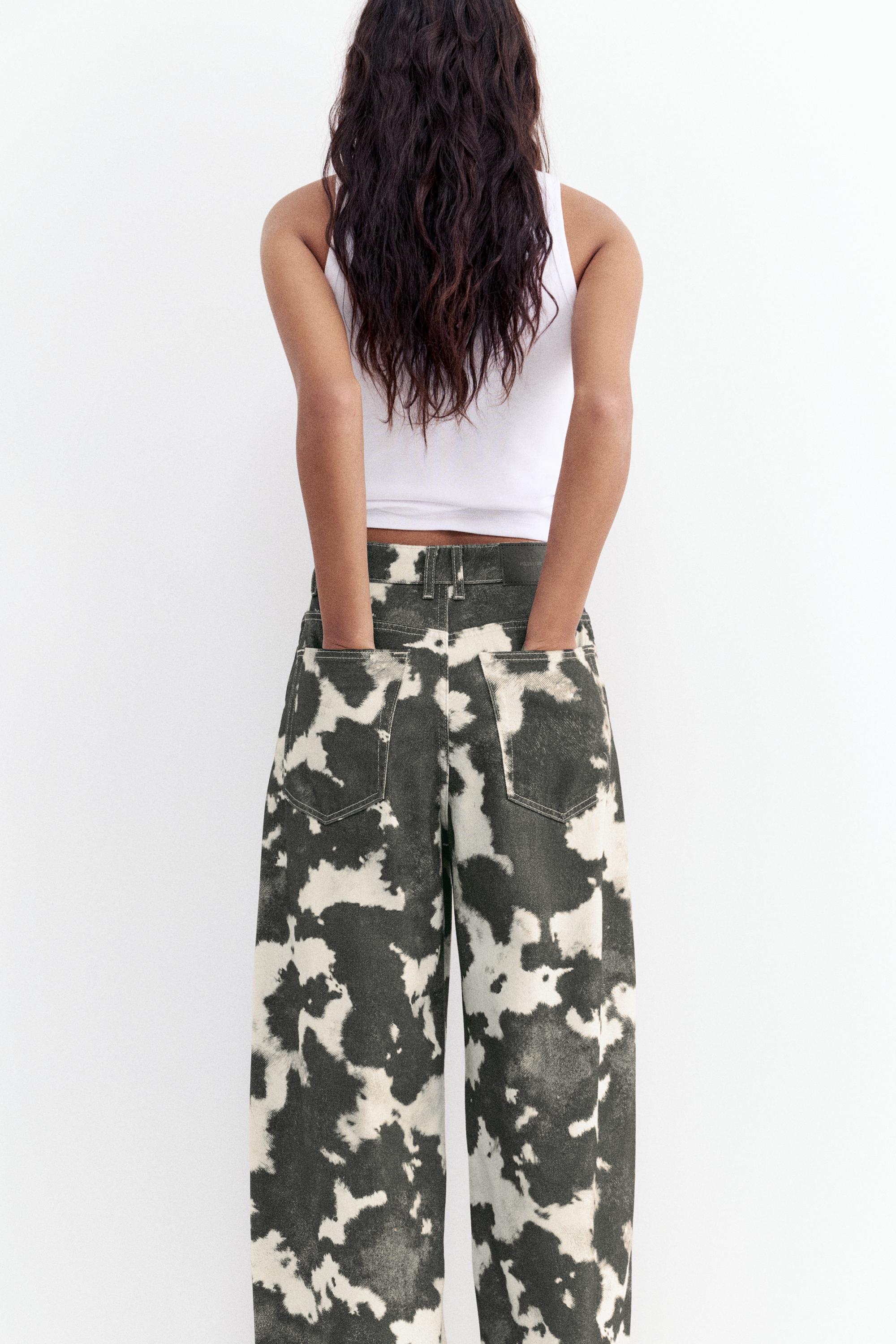 Cow print baggy jeans — White/Black