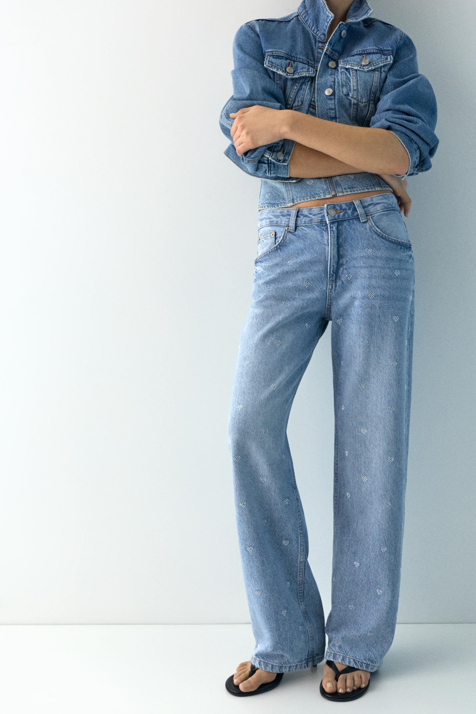 Straight-leg mid-waist jeans with rhinestone hearts — Pale blue