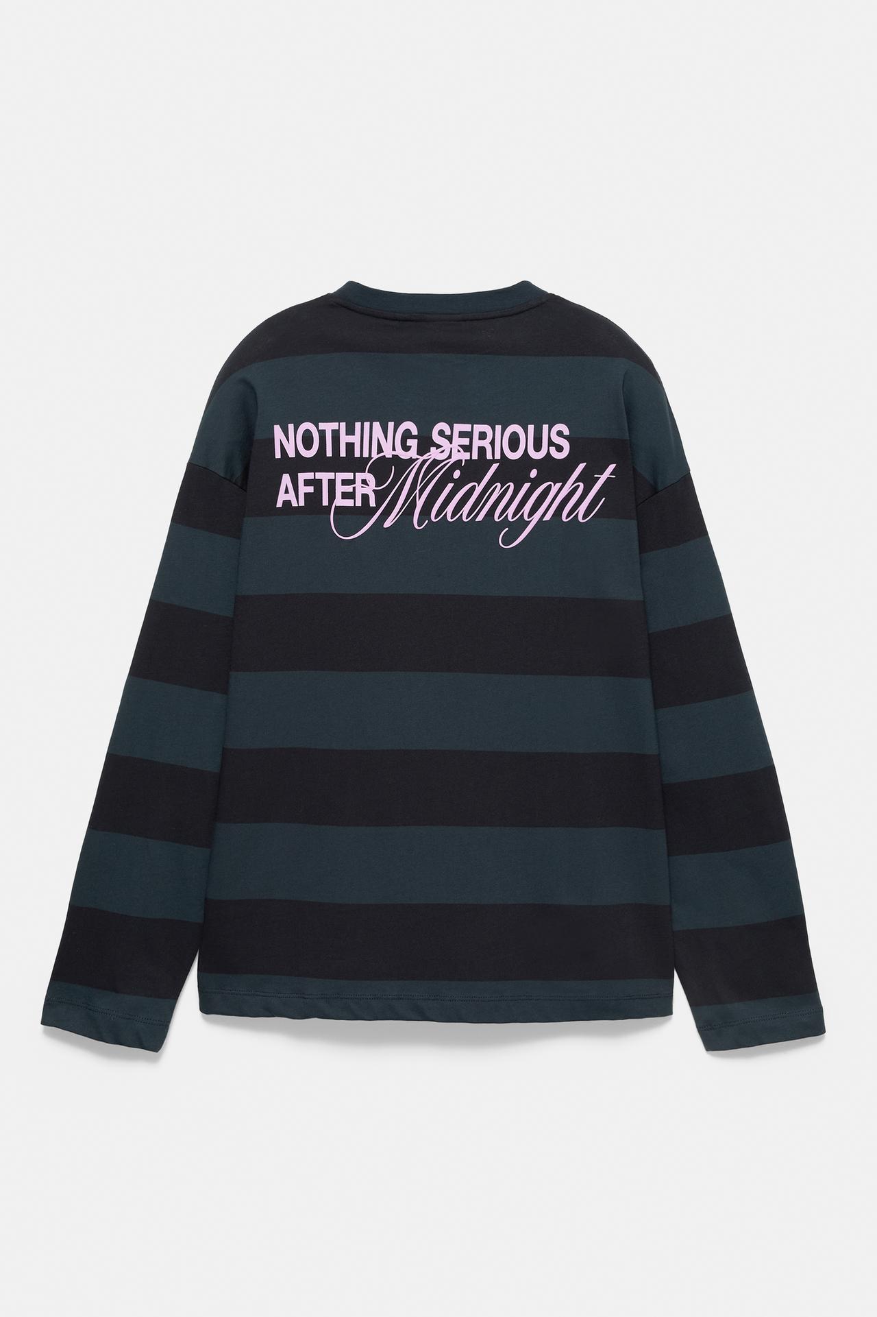 Striped text T-shirt — Striped