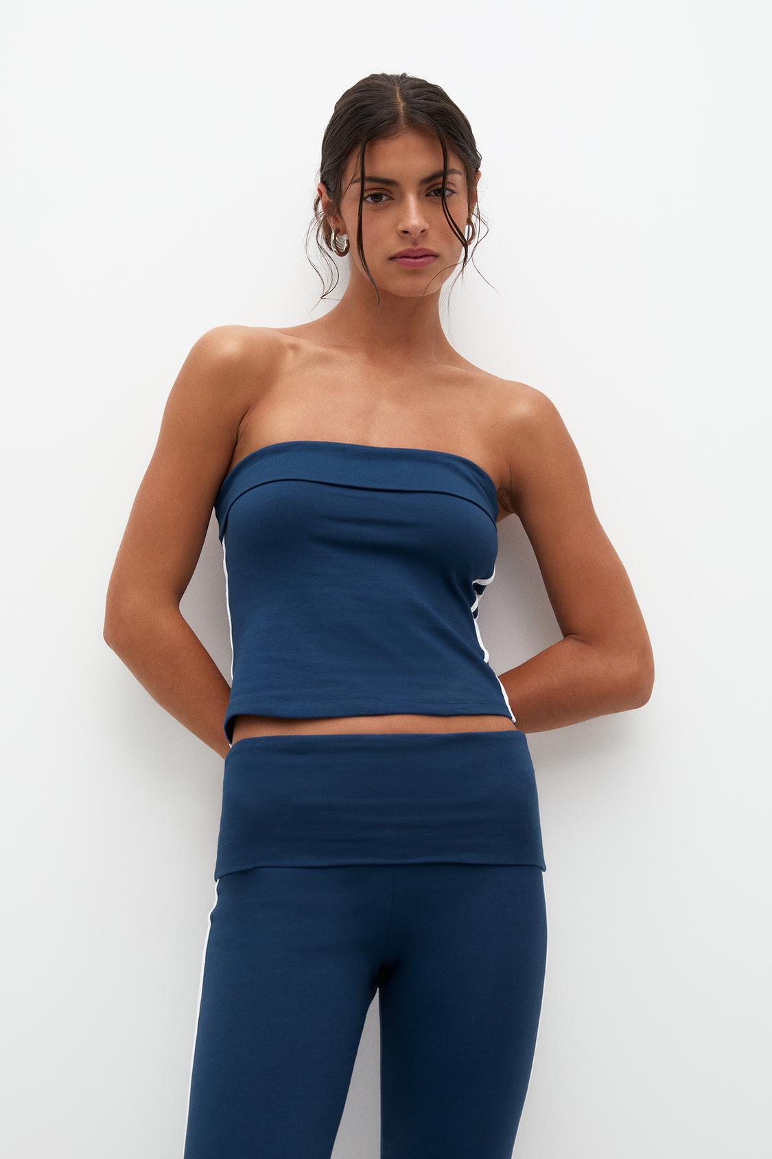 Bandeau-Top mit umgeschlagenem Ausschnitt - PULL&BEAR