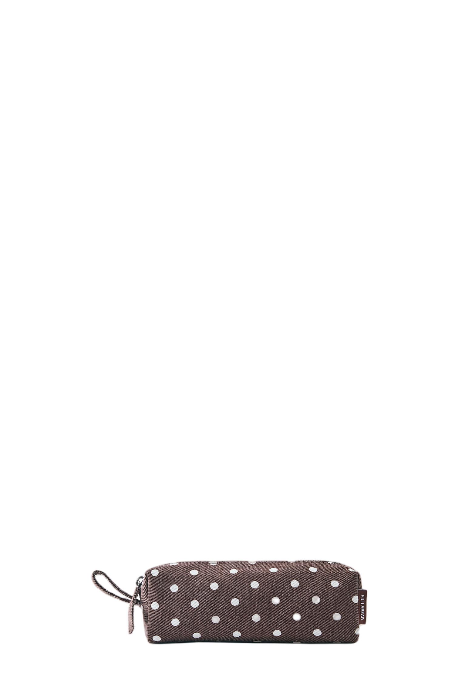 Polka dot case — Brown