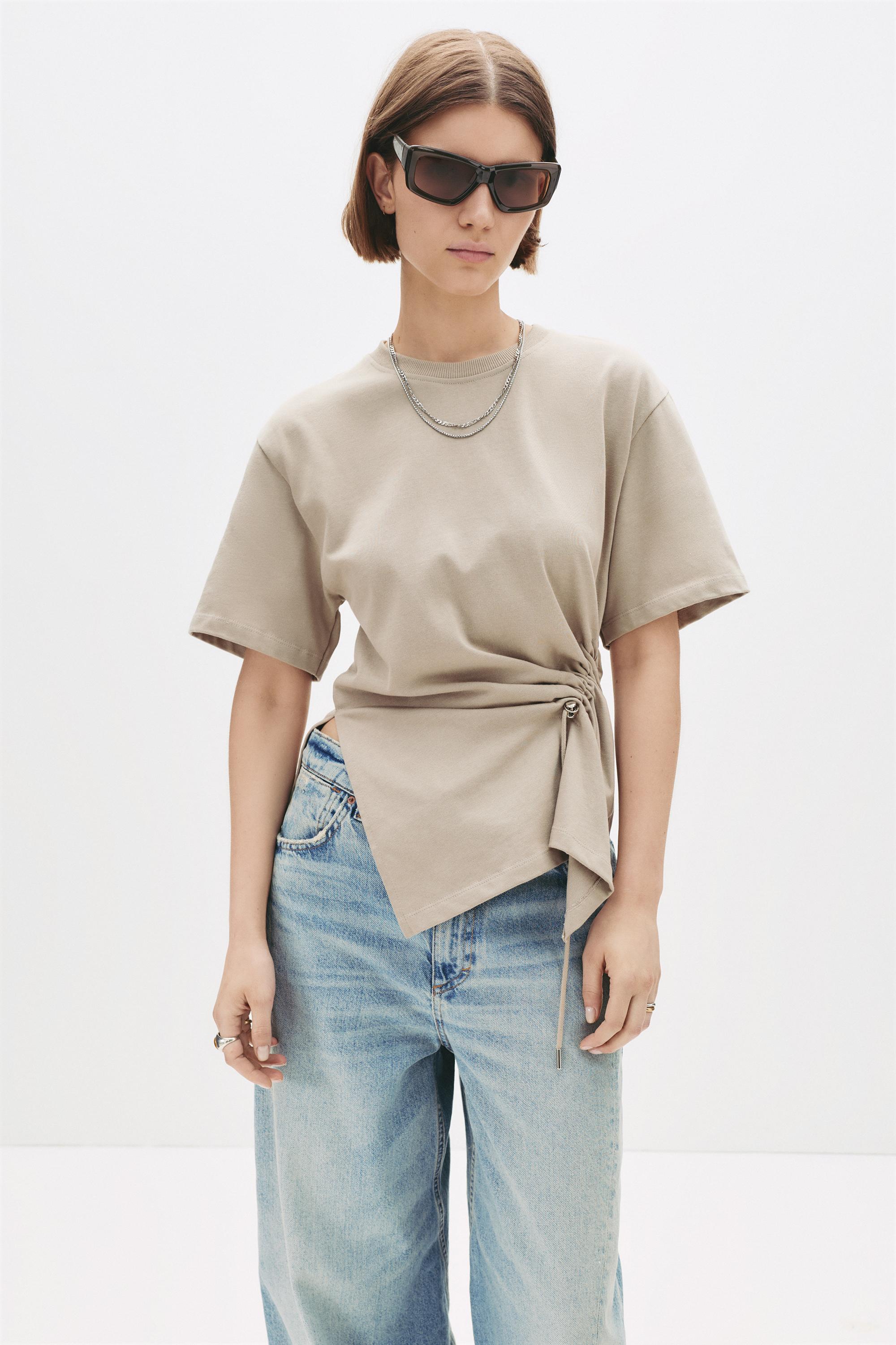 T-Shirt Mit Taillenraffung