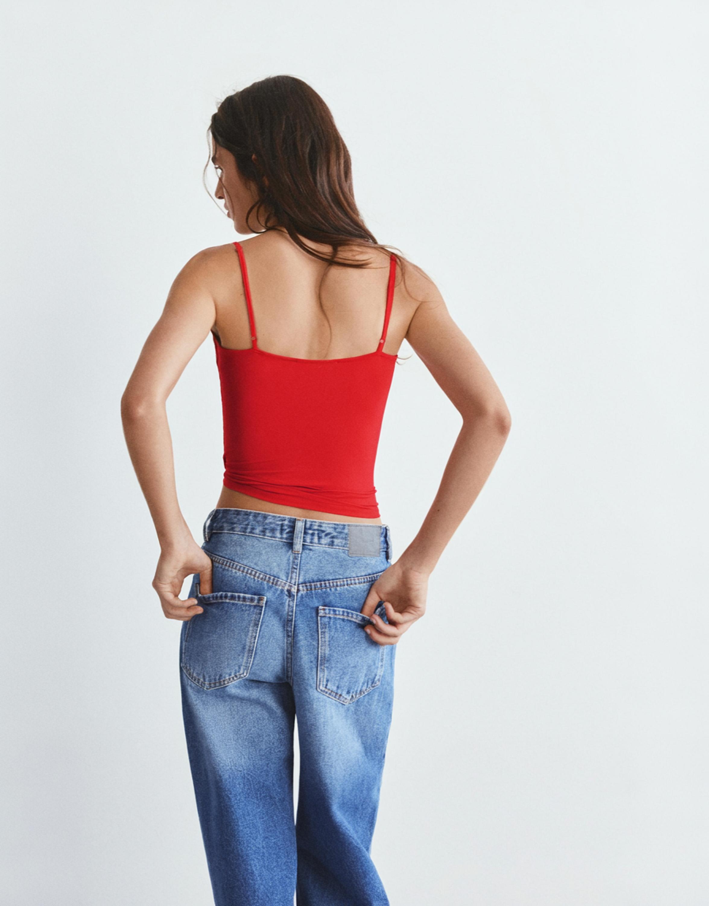 Basic top with adjustable straps — Red