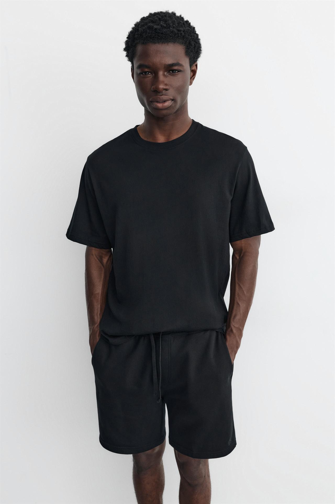 Pack of Bermuda jogger shorts and T-shirt — Black