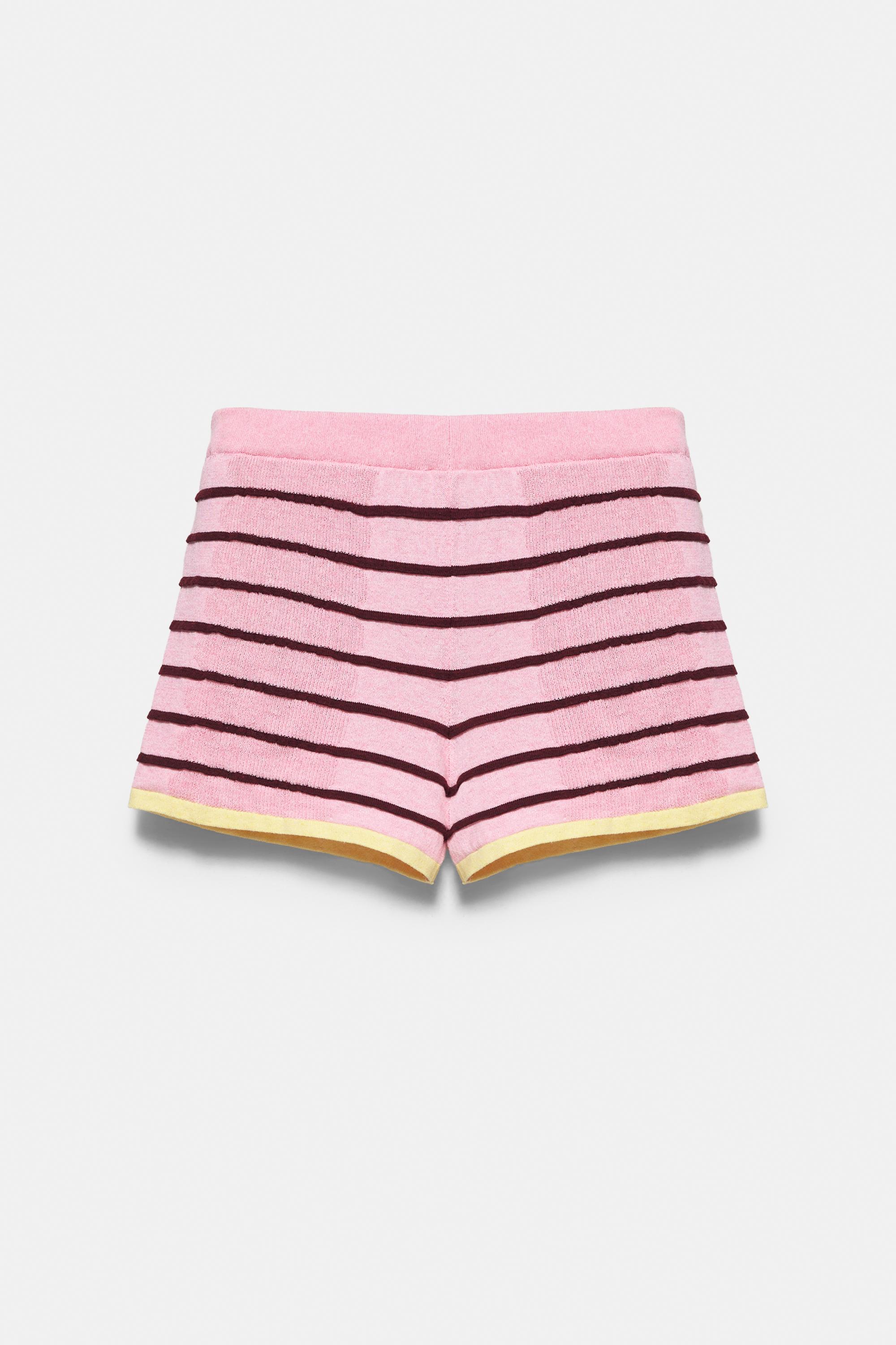 Striped knit shorts — Pink
