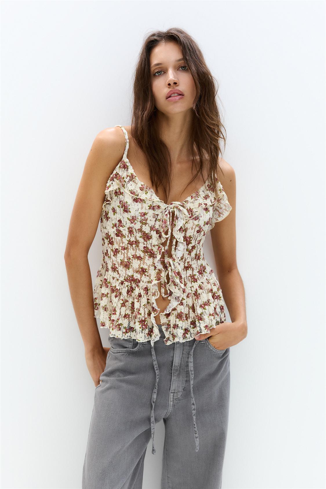 Floral lace top pull&bear