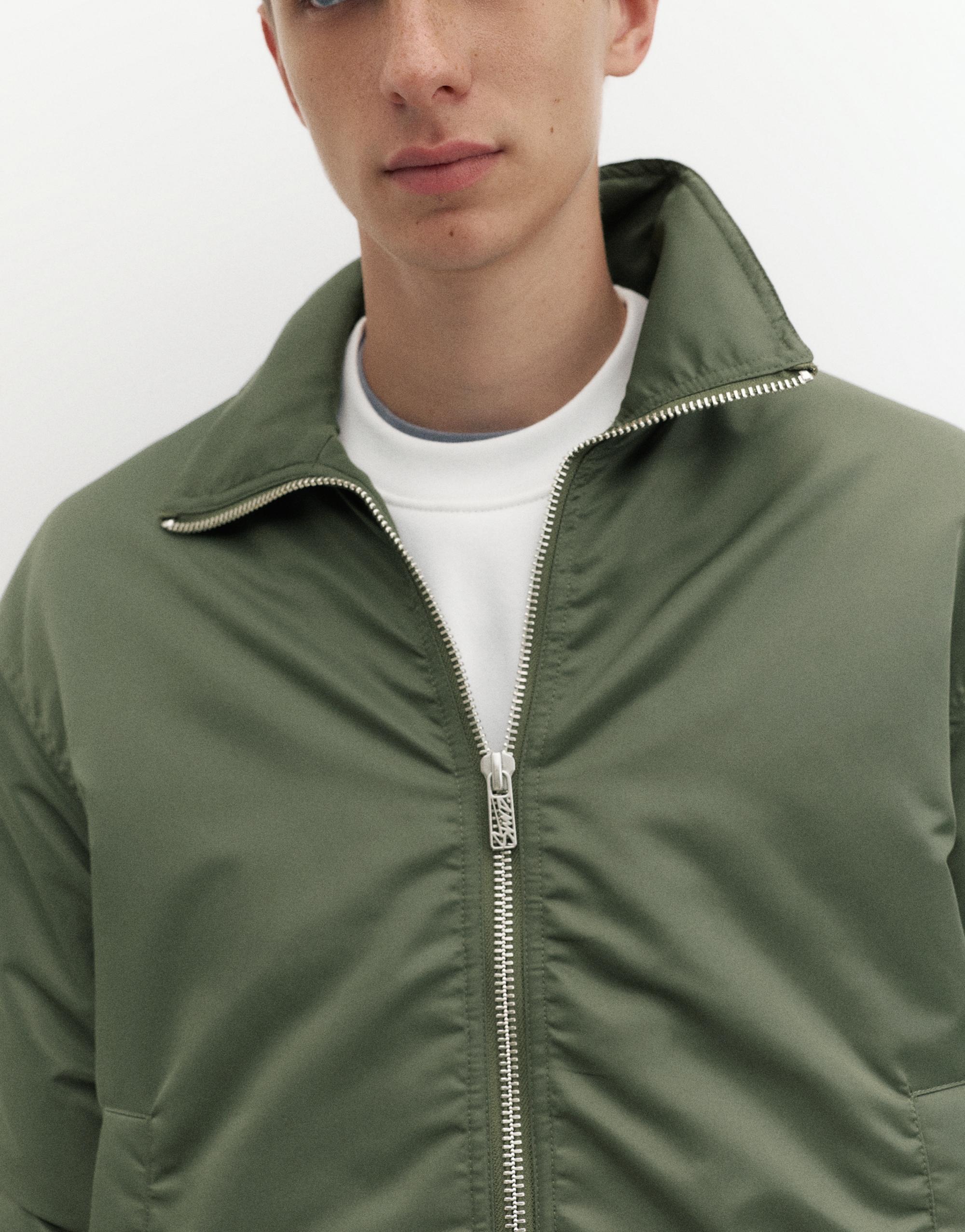 Shirt collar bomber jacket — Medium green