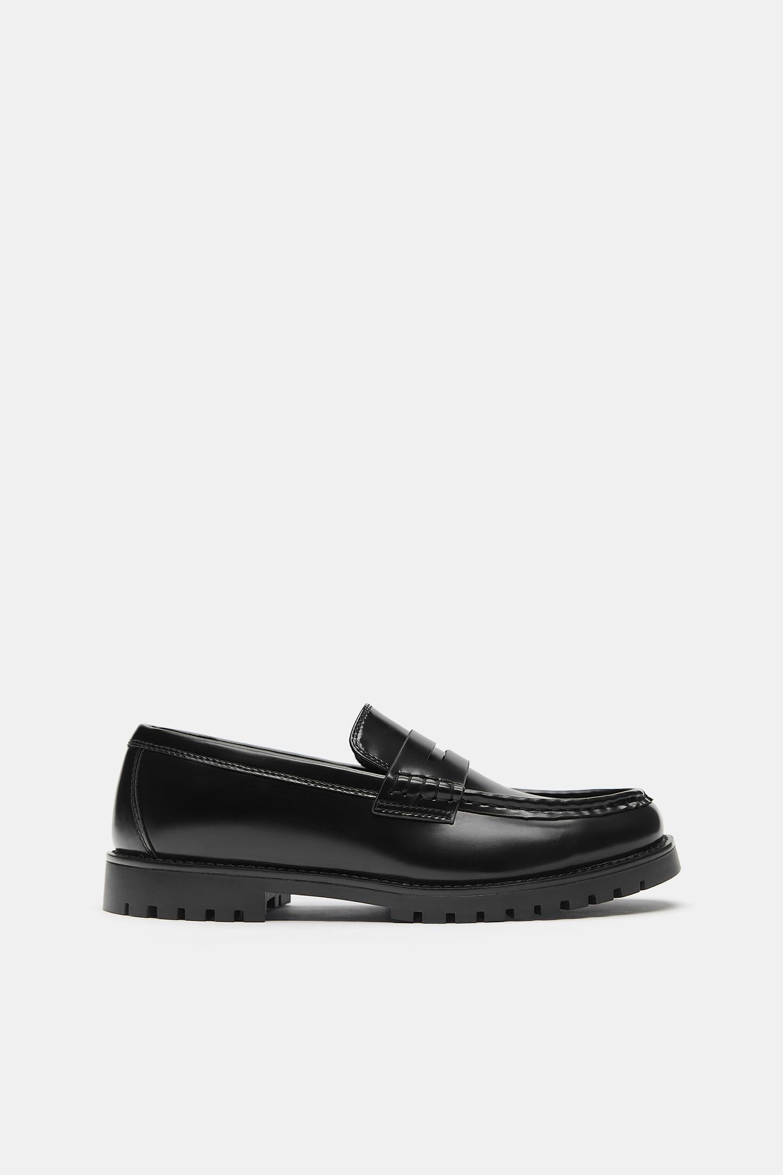 Casual loafers — Black