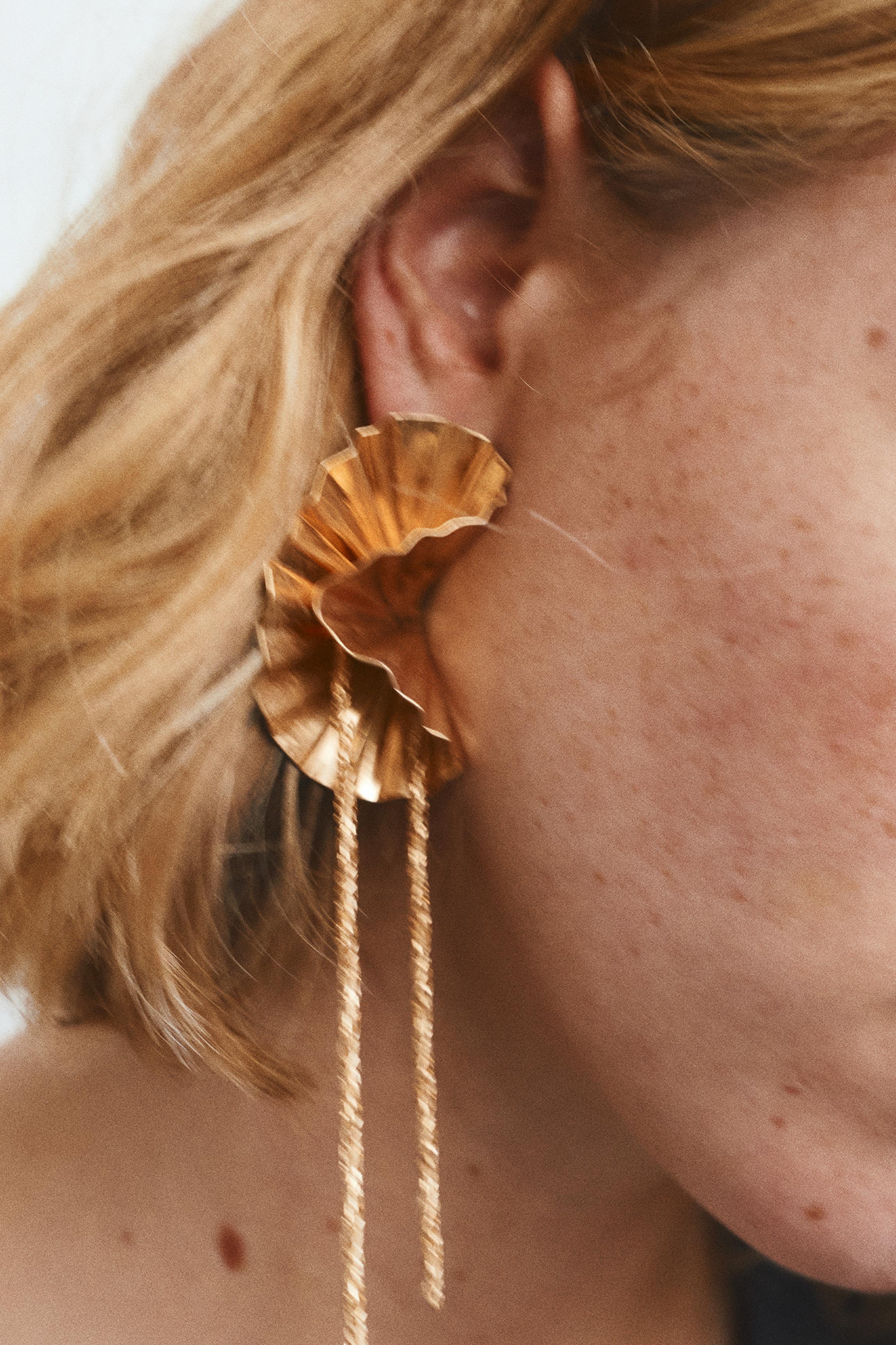 Zincirli çiçek küpe - Görsel 9