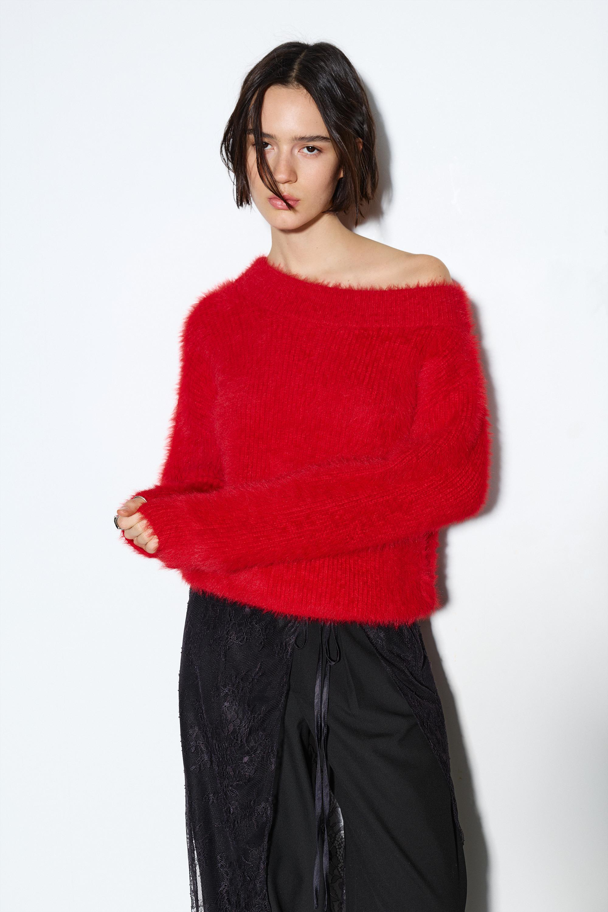 Asymmetric faux fur sweater — Red