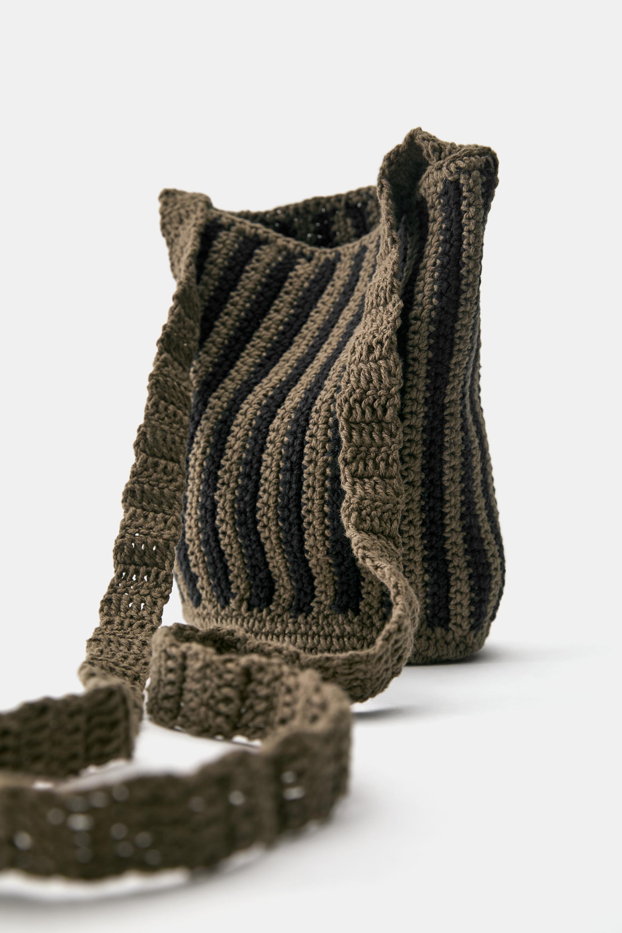 Crochet stripe crossbody bag — Green