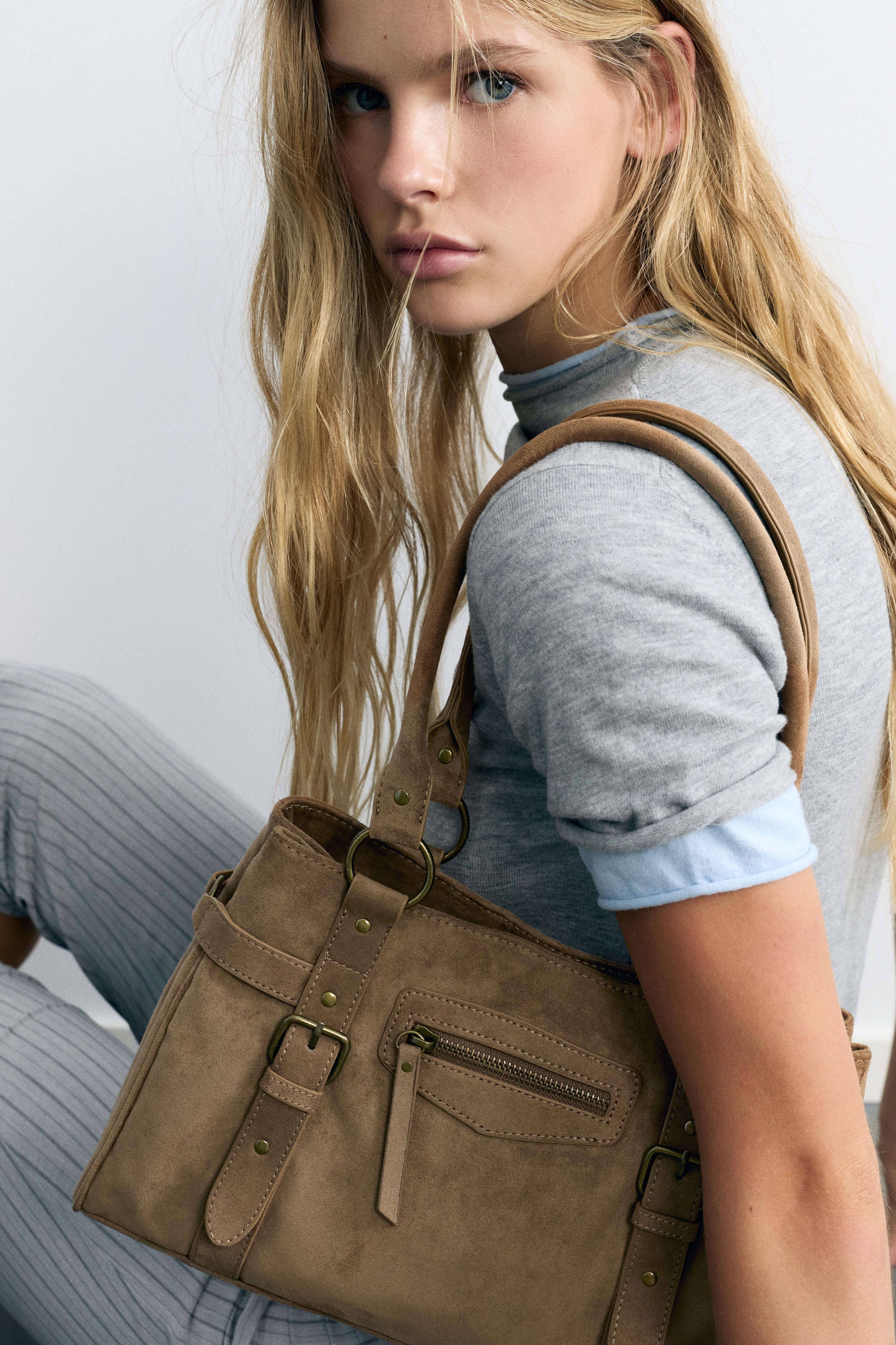 Buckled tote bag — Leather