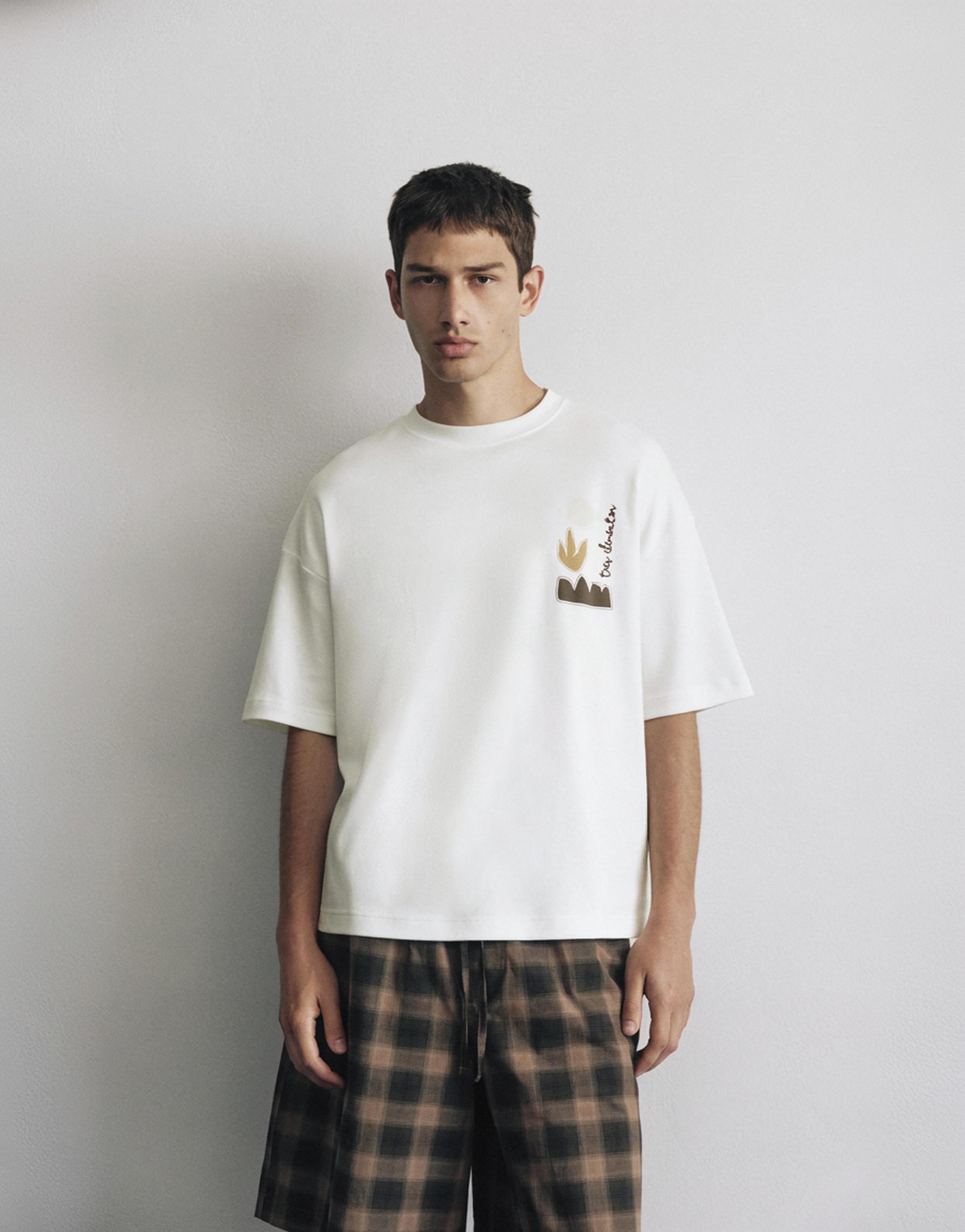 Short sleeve graphic T-shirt — Off white