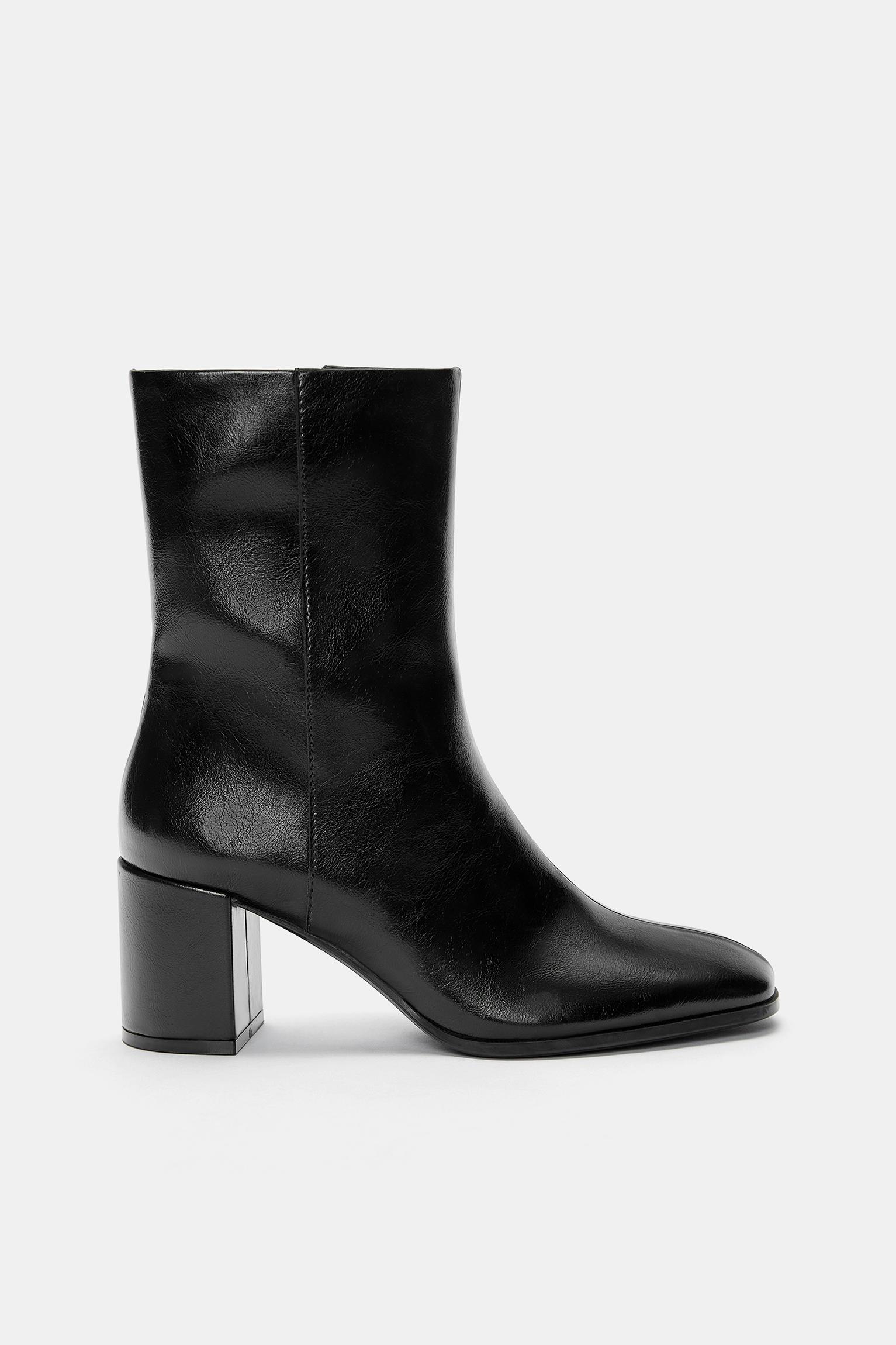 High-heel ankle boots — Black