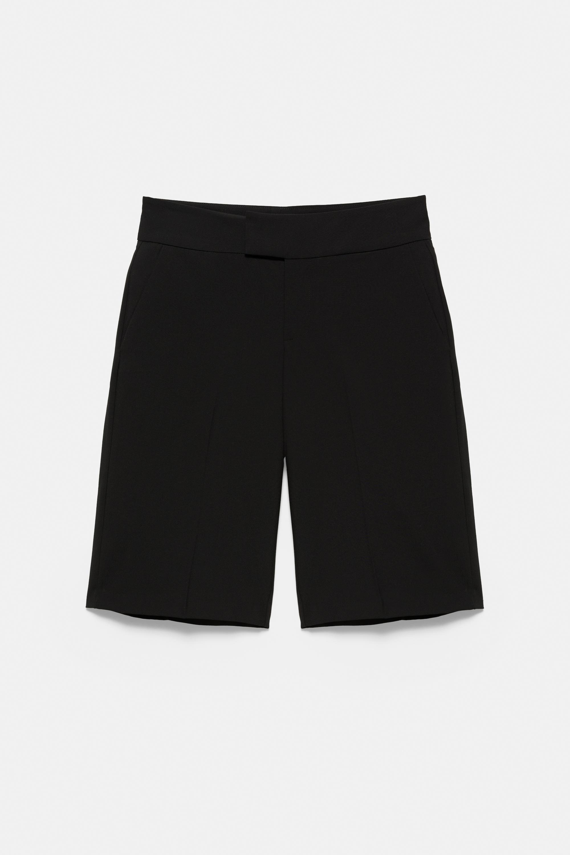 Smart Bermuda shorts with pleats — Black
