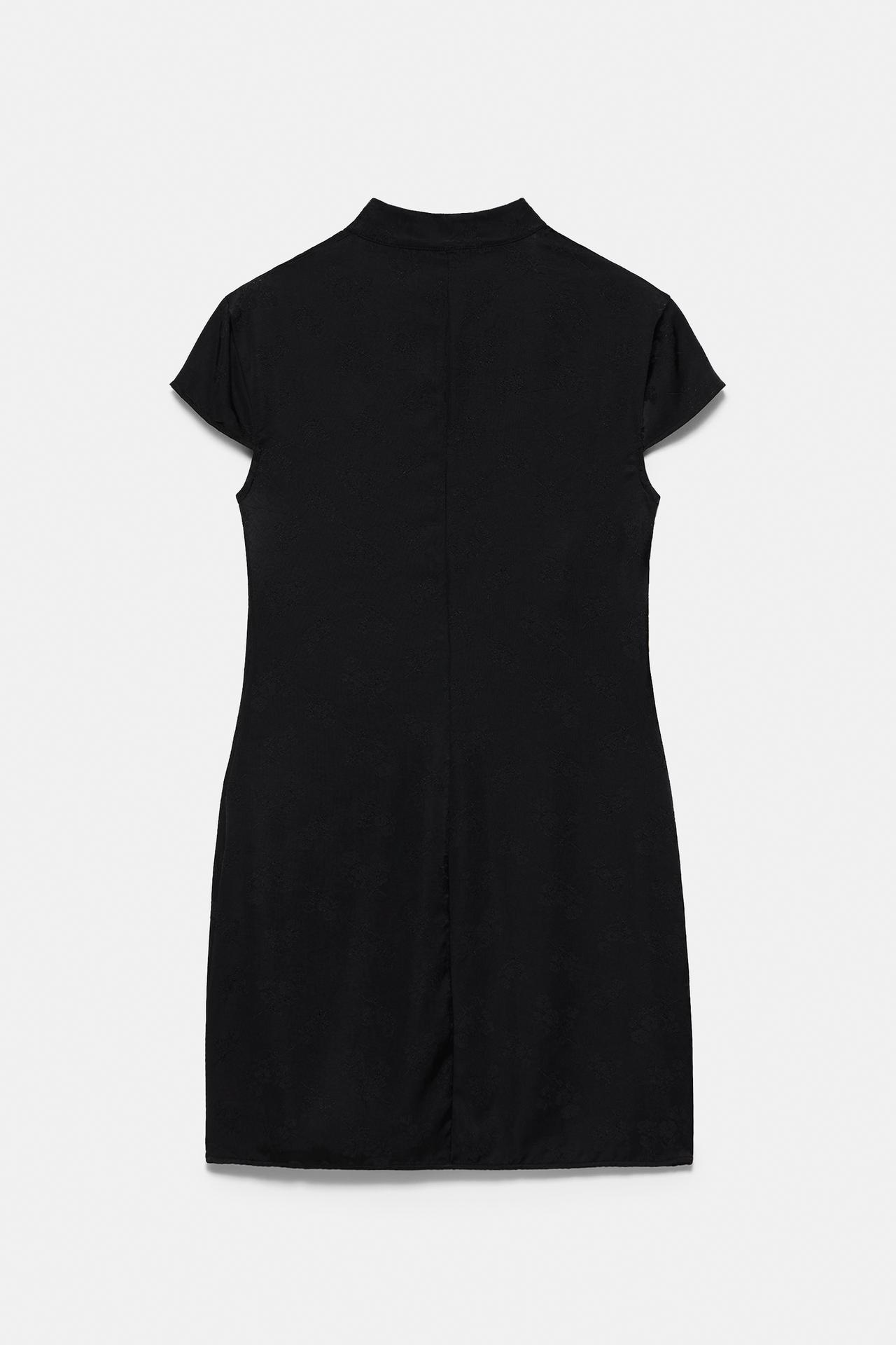 Short stand collar dress with fireman clasps — Black
