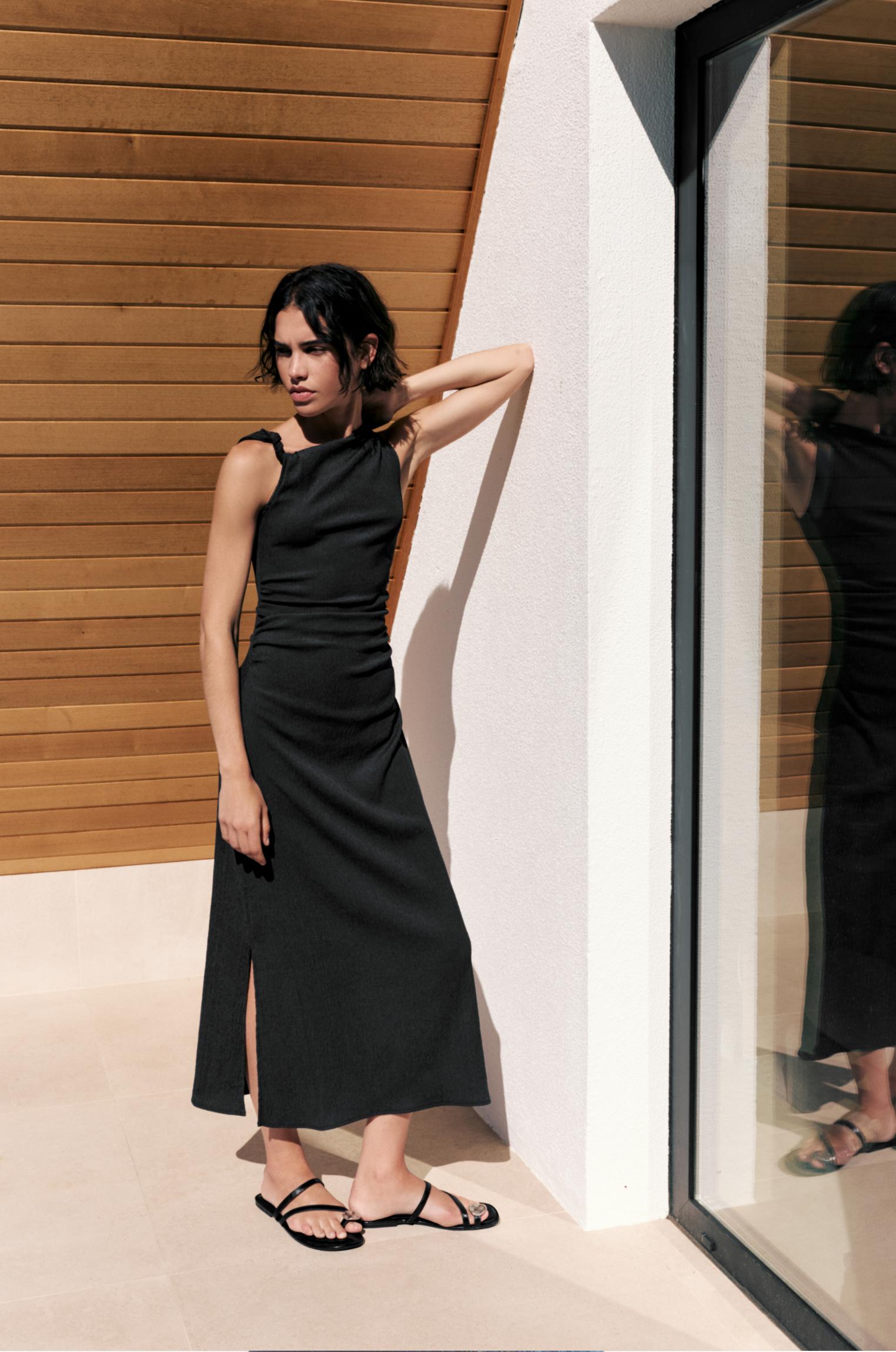Vestito Midi Con Nodo E Arricciature