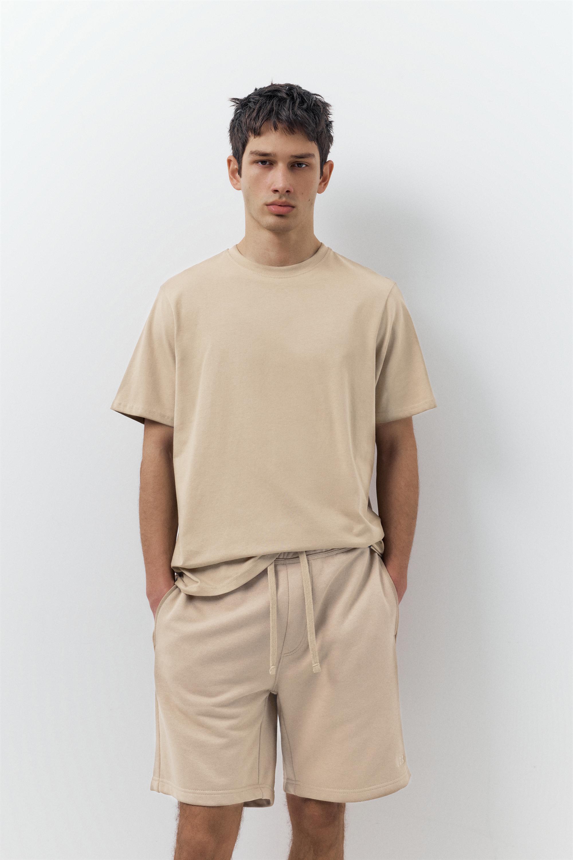 Pack of Bermuda jogger shorts and T-shirt — Sand