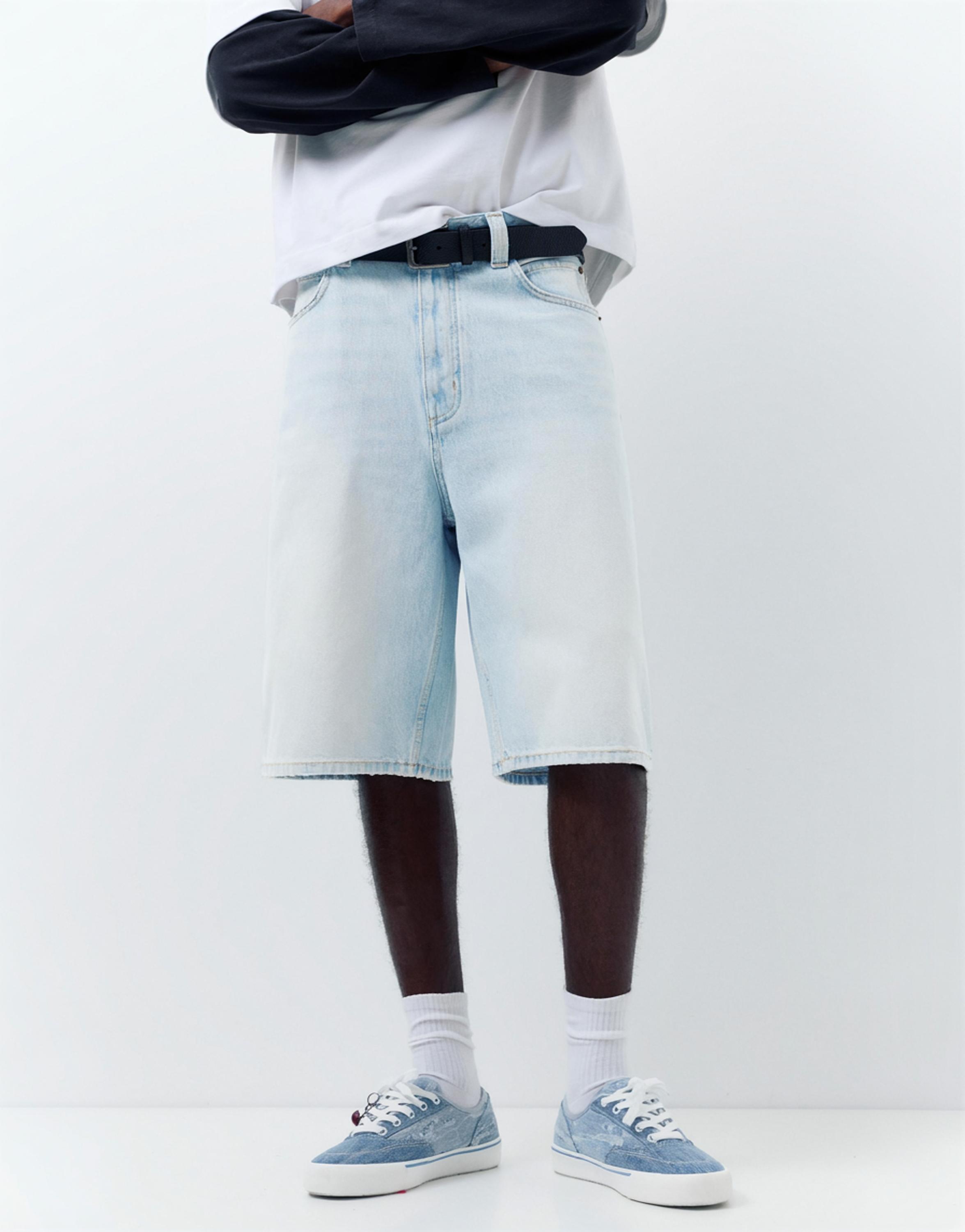Skater denim Bermuda shorts — Pale blue