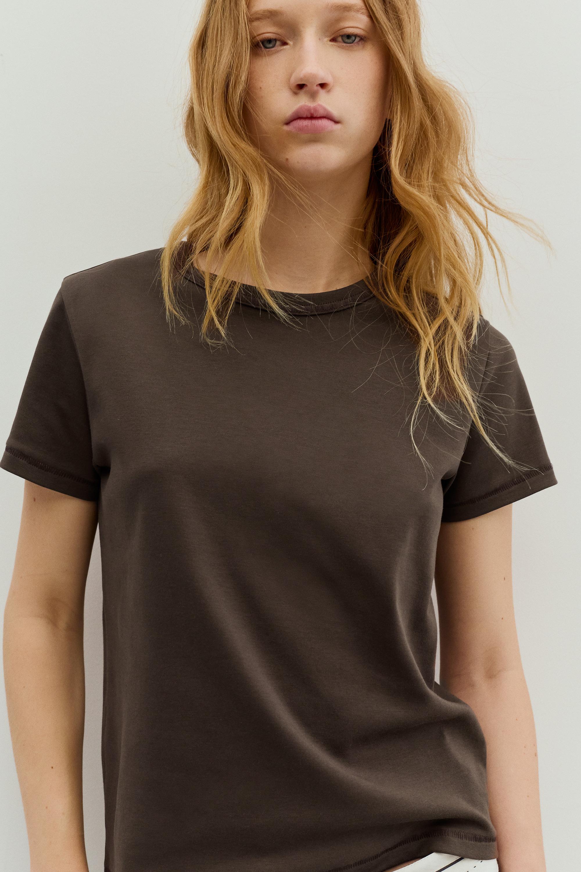Basic short sleeve T-shirt — Brown