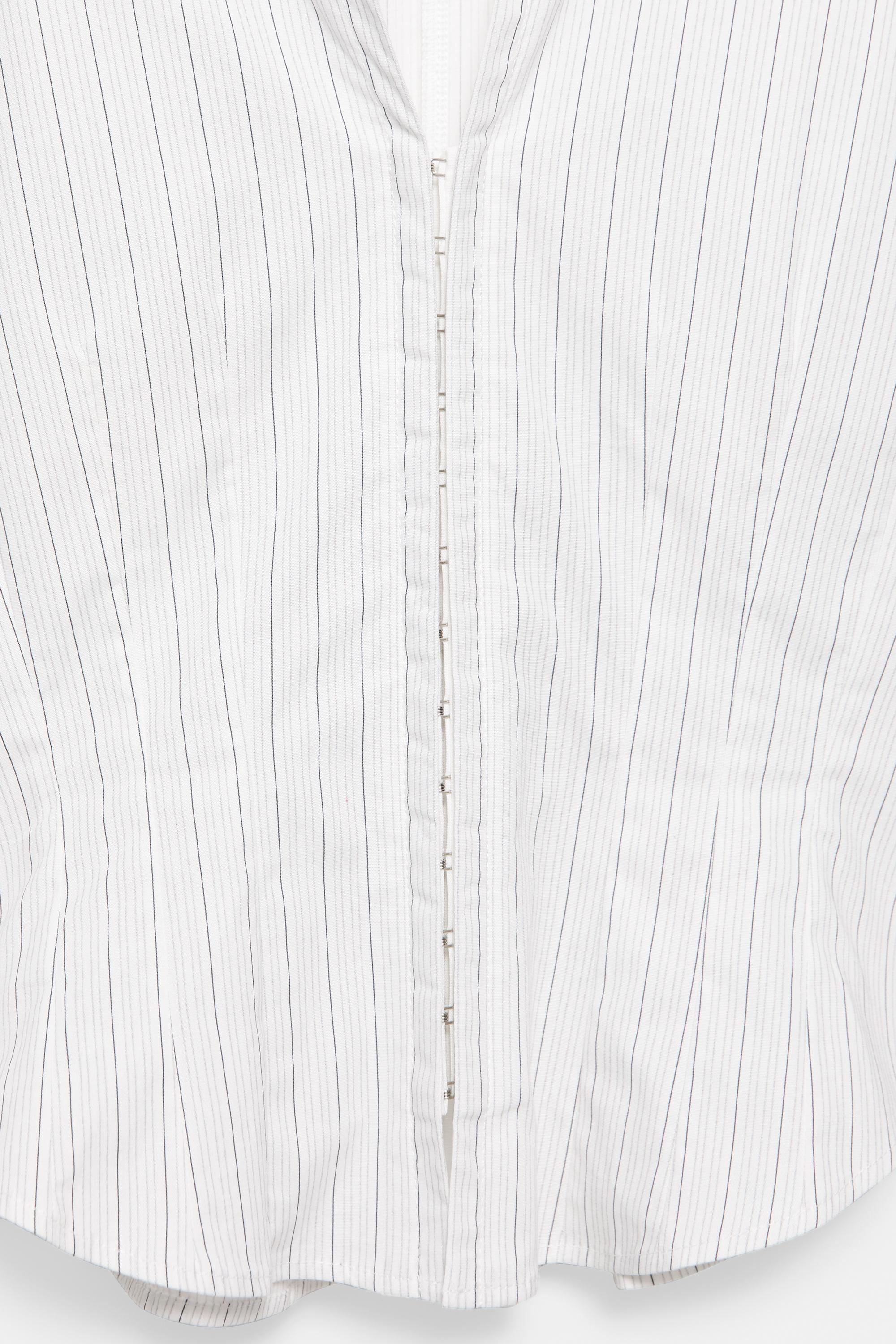 Fitted long sleeve shirt — Pale grey