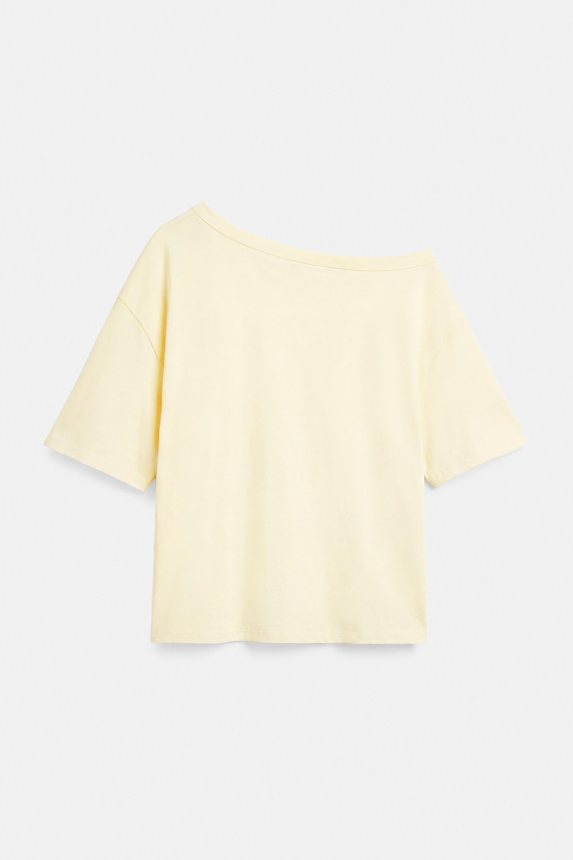 Asymmetric short sleeve T-shirt — Yellow