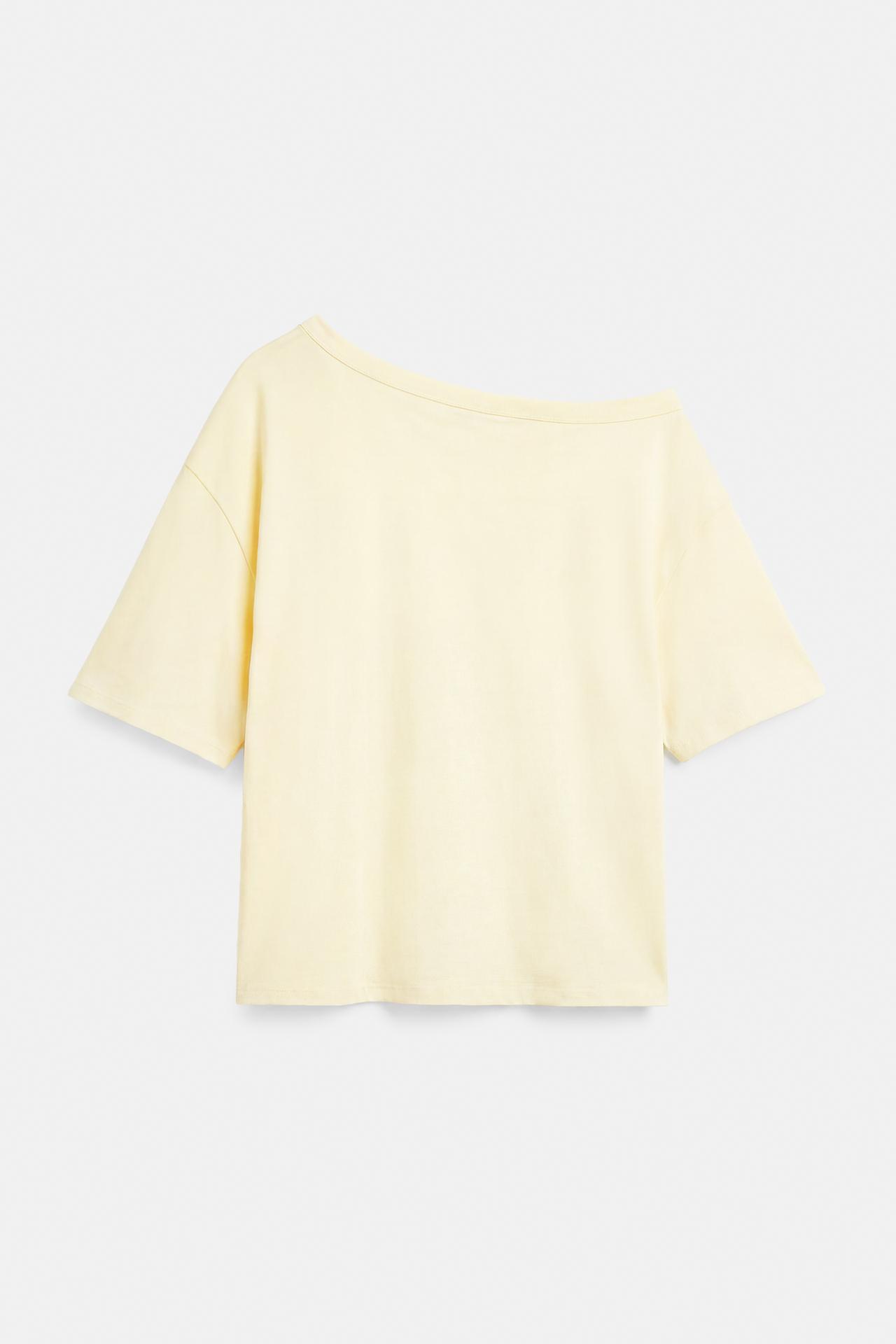 Asymmetric short sleeve T-shirt — Yellow
