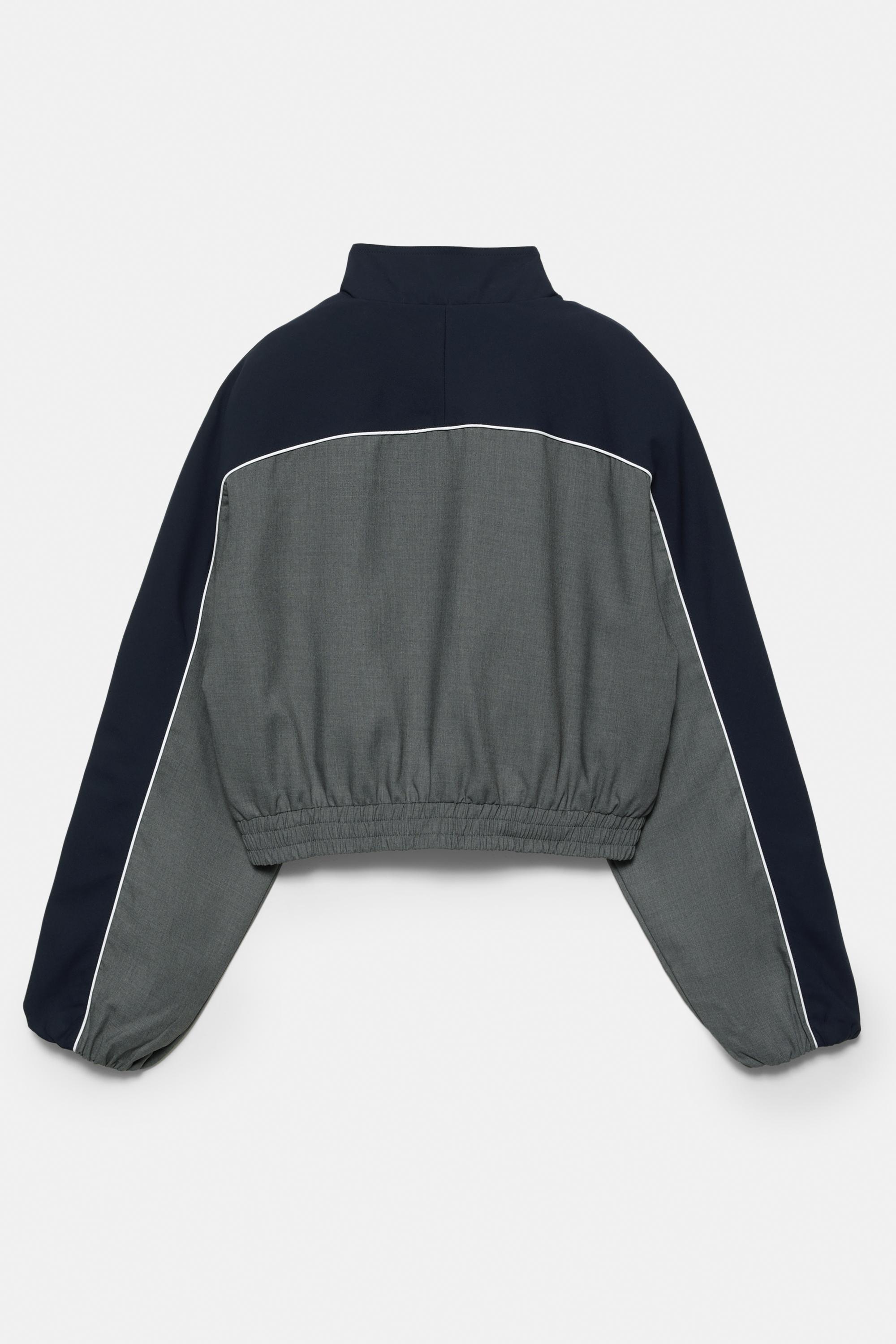 Contrast panel jacket — Pale grey