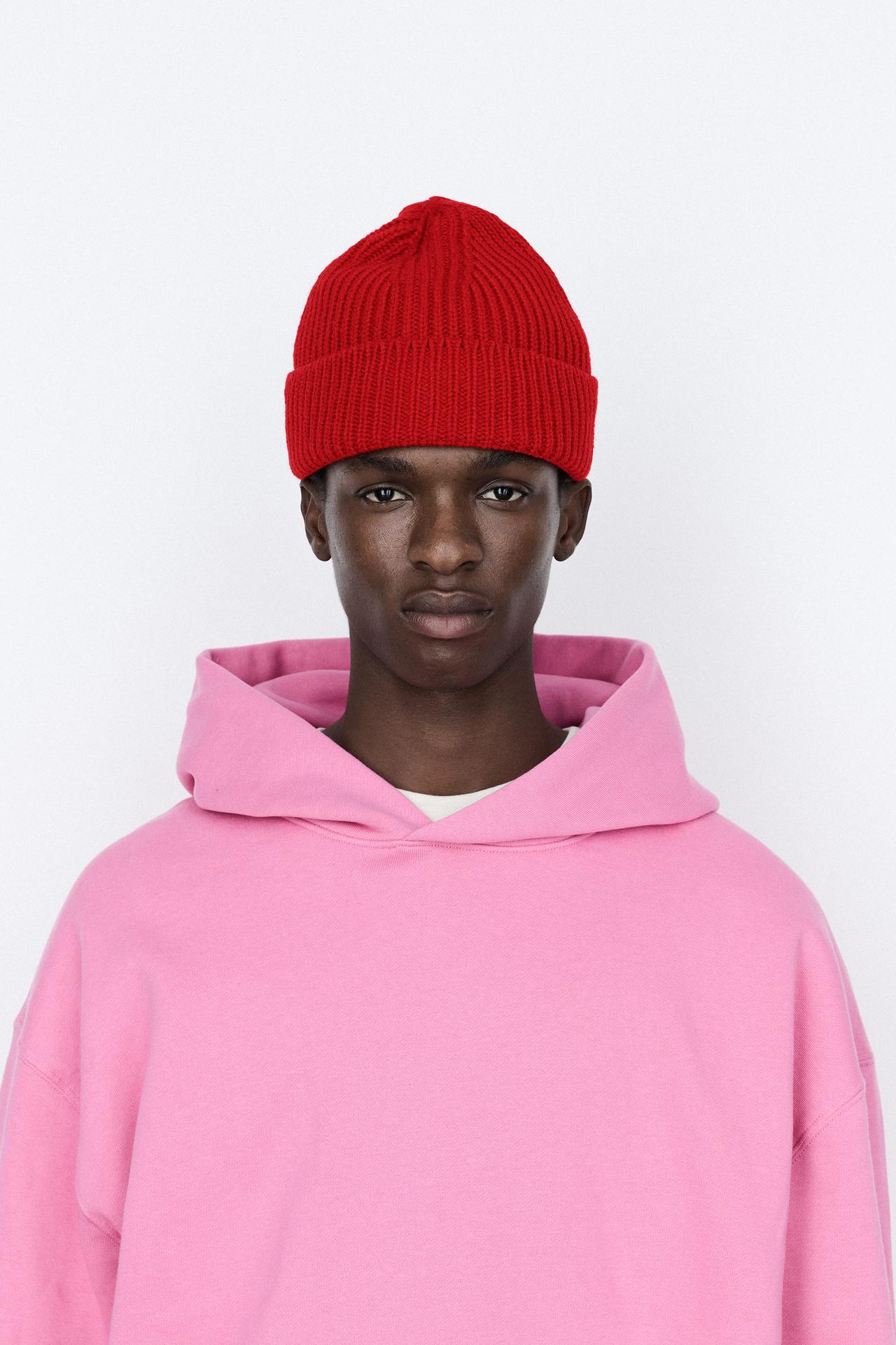Chunky knit beanie — Red