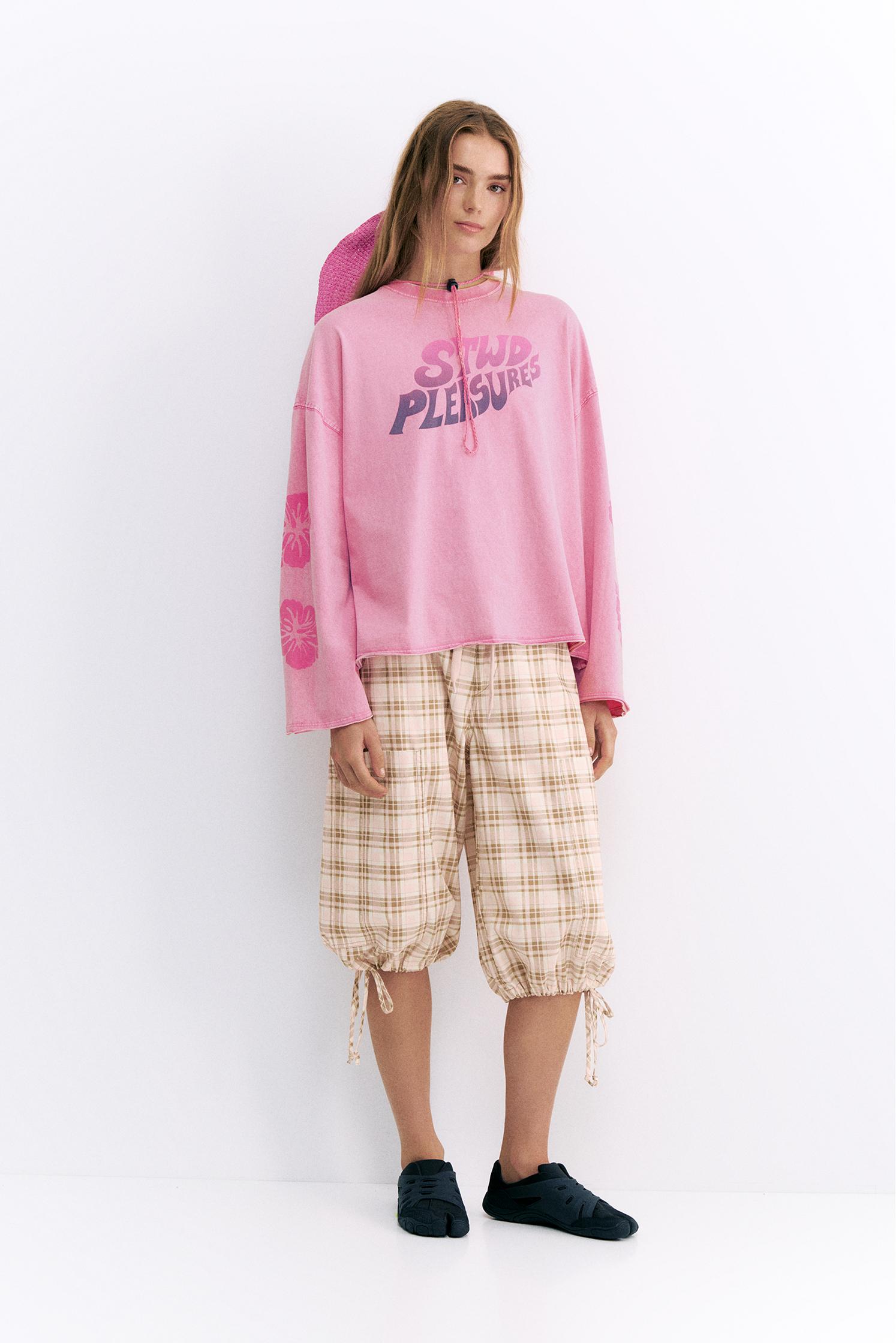 Pleasures x STWD checked cargo Bermuda shorts — Pink