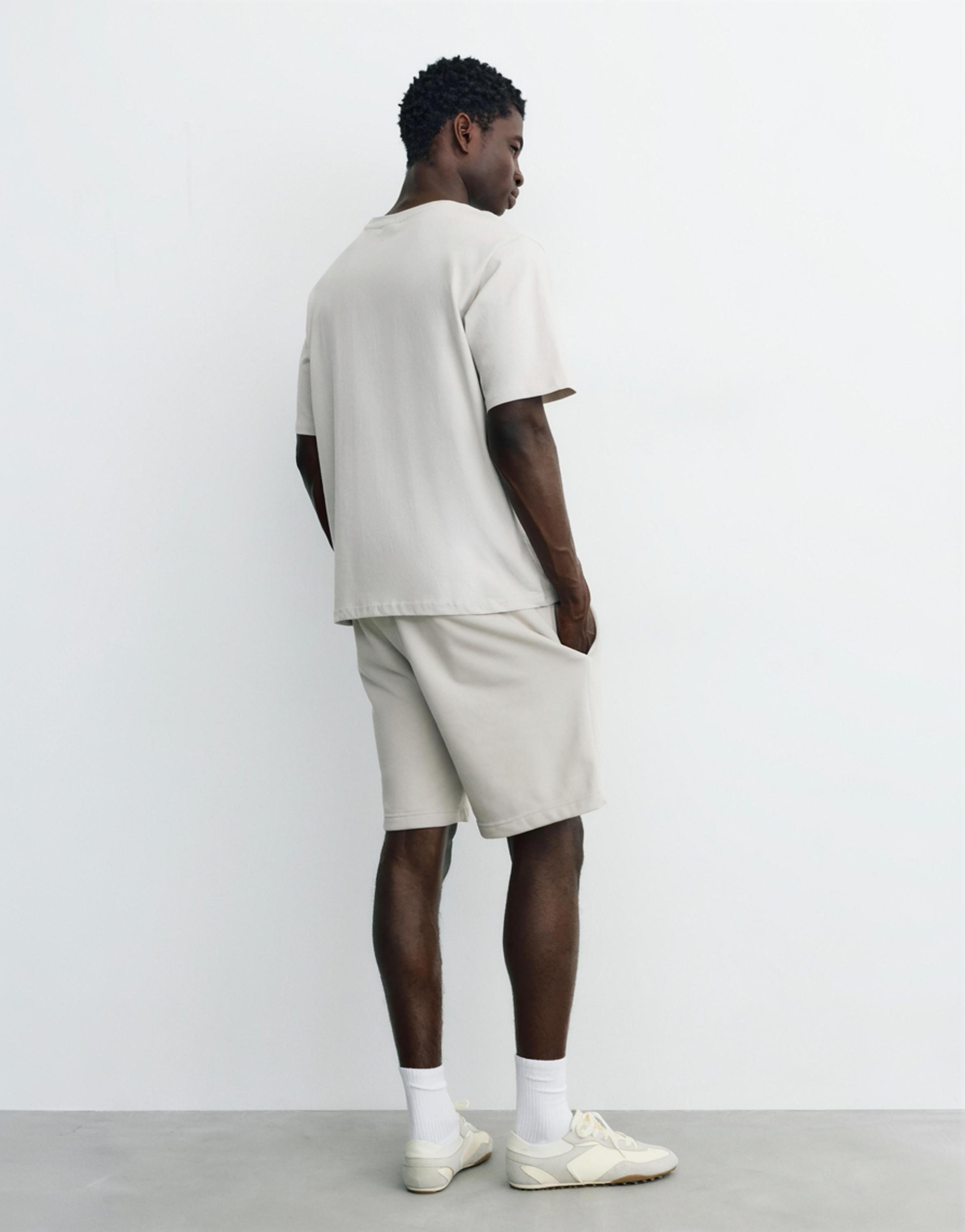 Pack of Bermuda jogger shorts and T-shirt — Ash