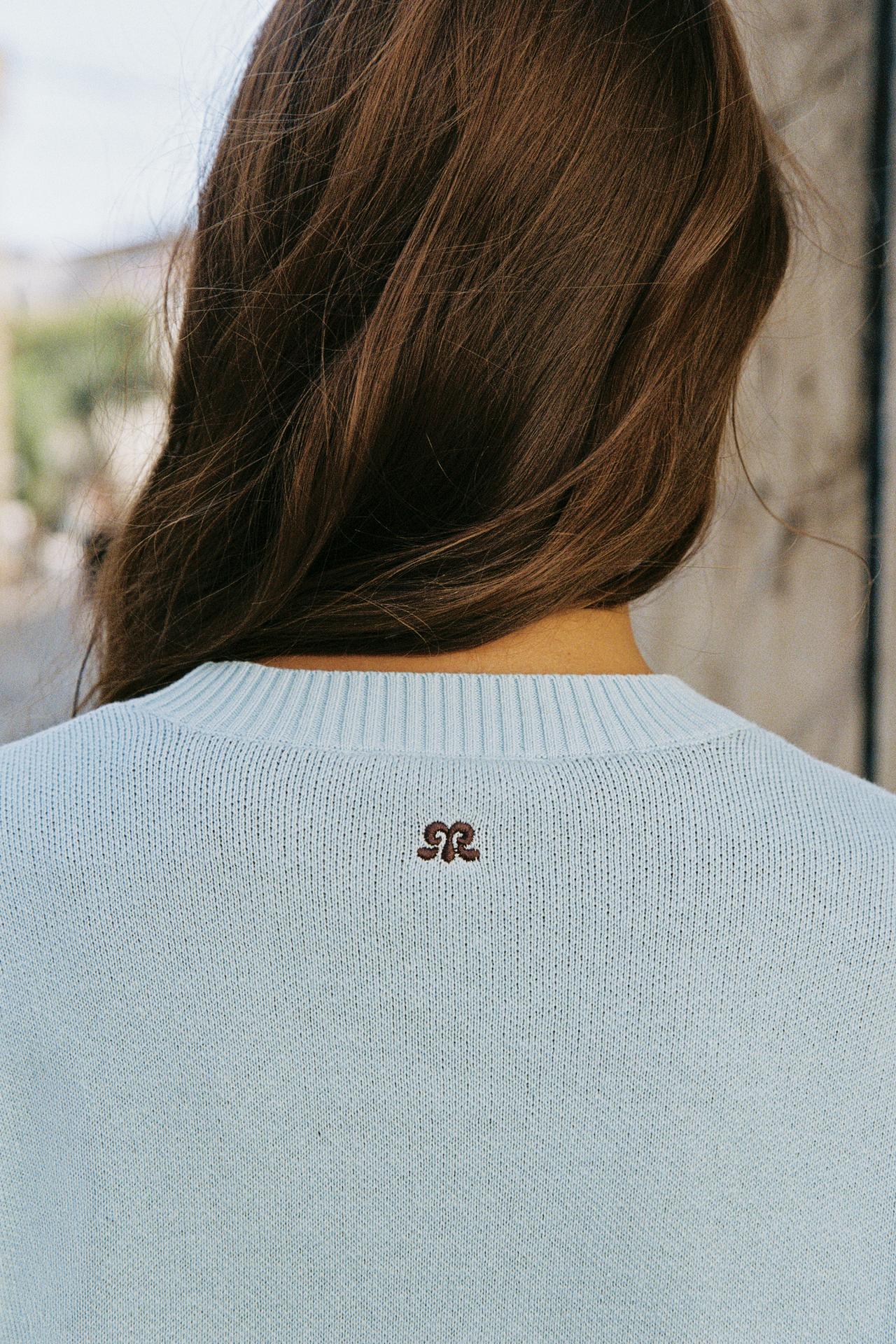 Light blue number 8 jumper — Pastel blue