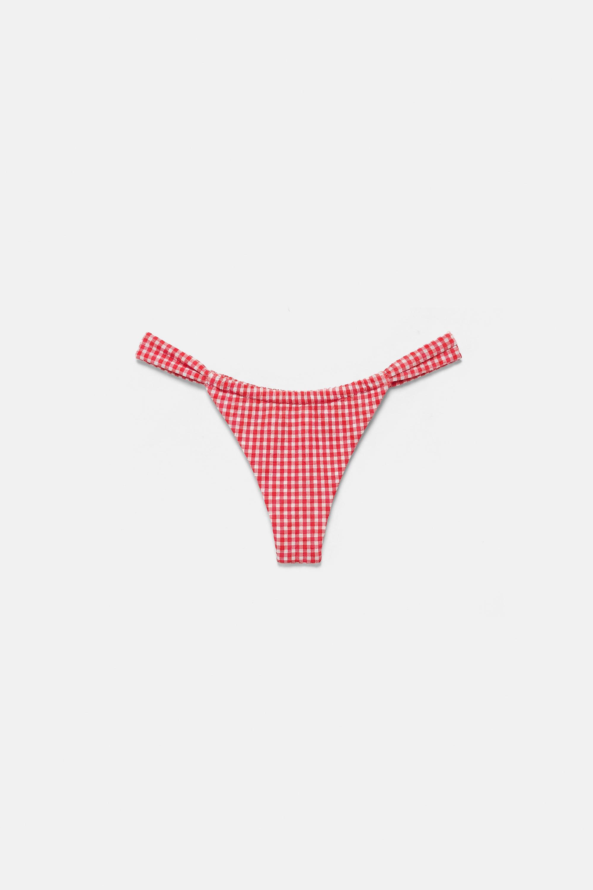 Gingham bikini bottoms with gathering — Red