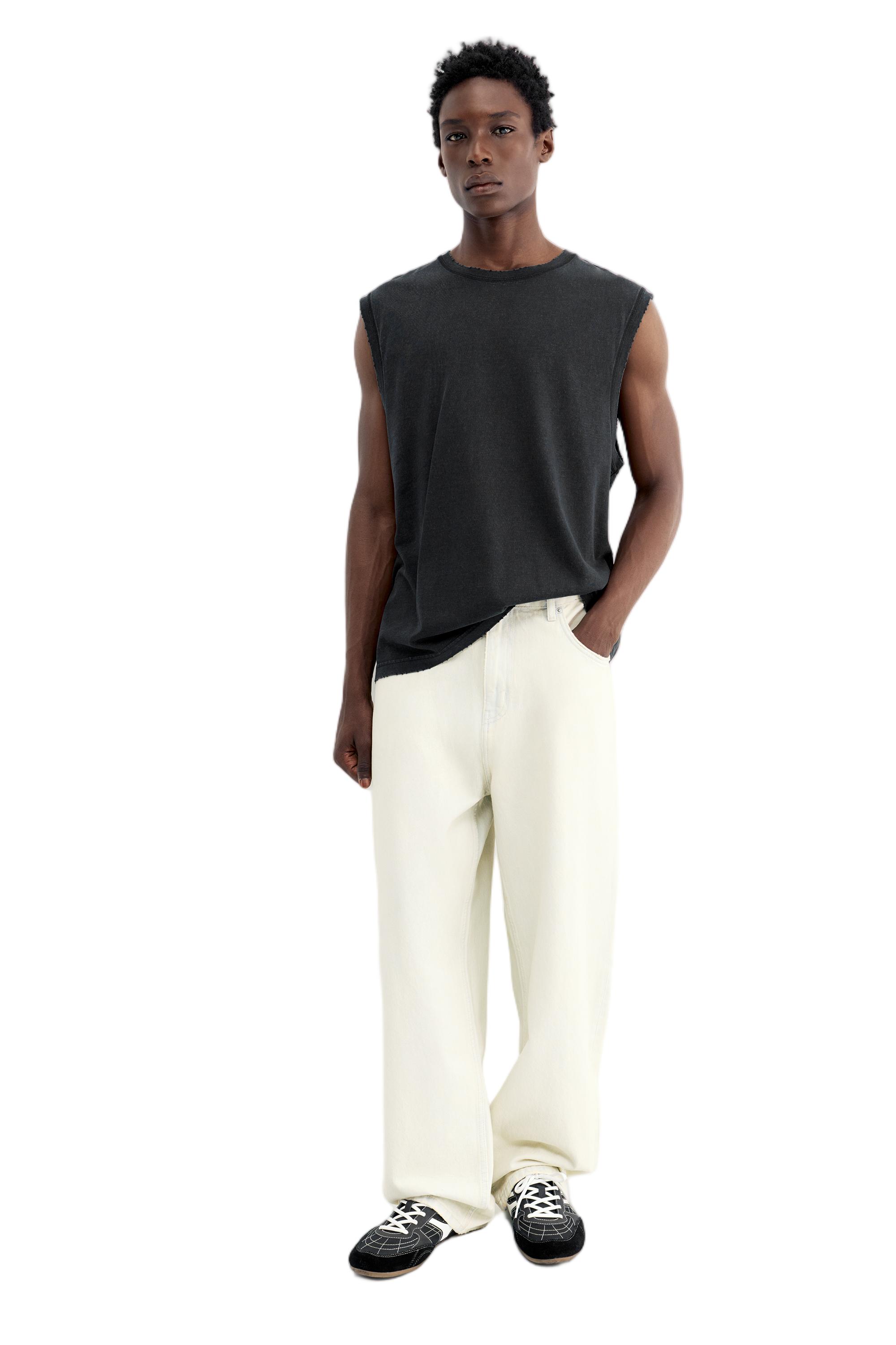 Strappy top — Black