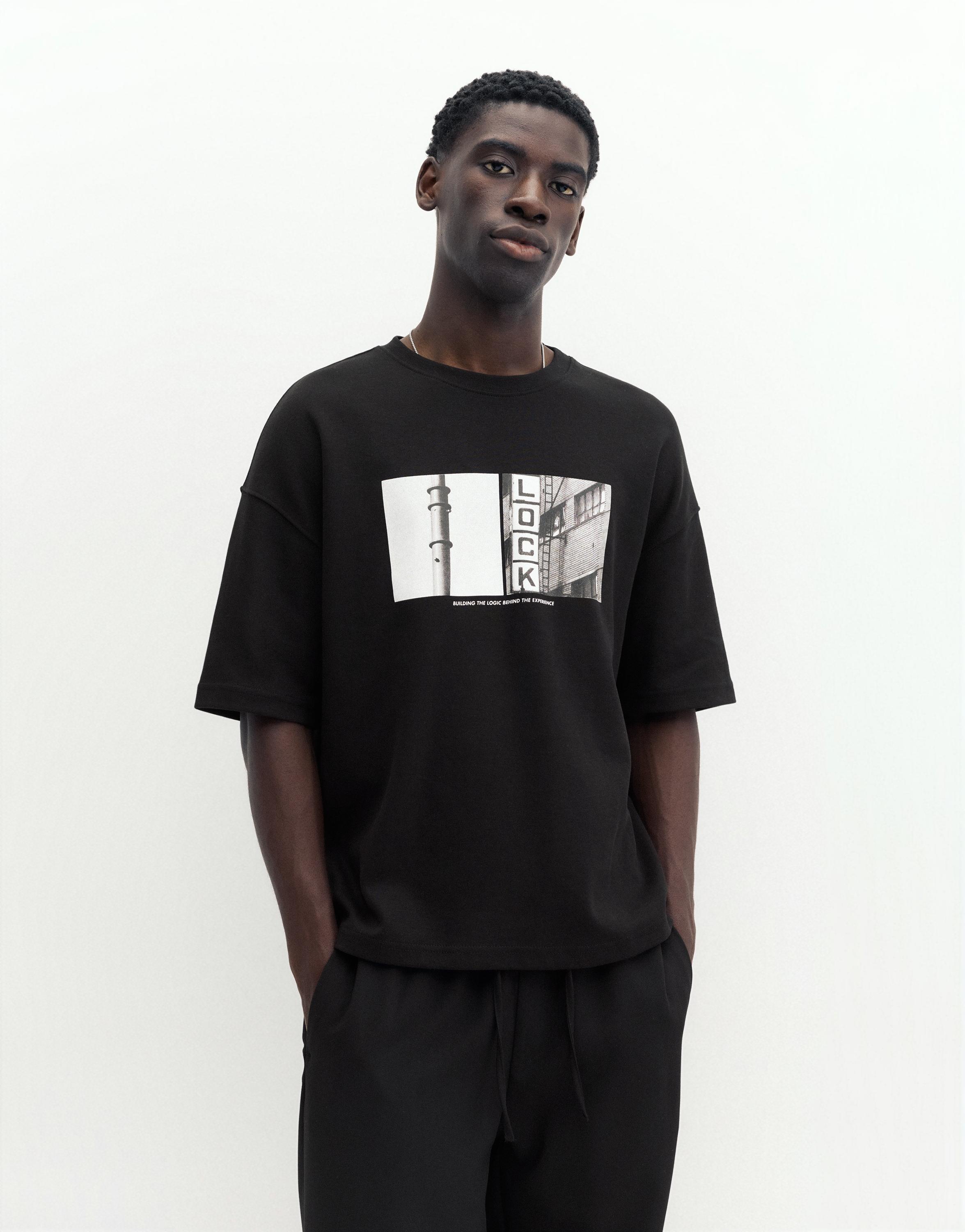 Short sleeve photographic sweatshirt — Black