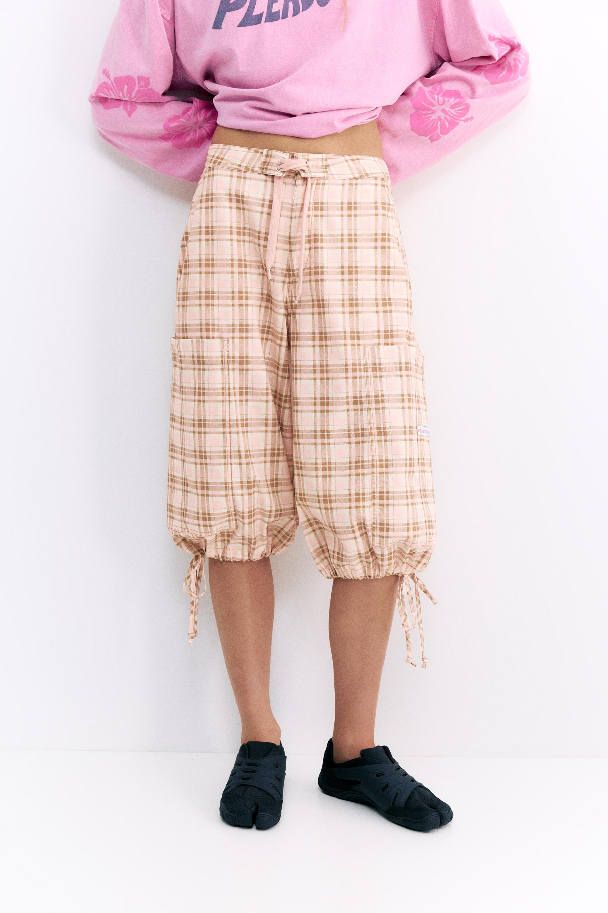 Pleasures x STWD checked cargo Bermuda shorts — Pink