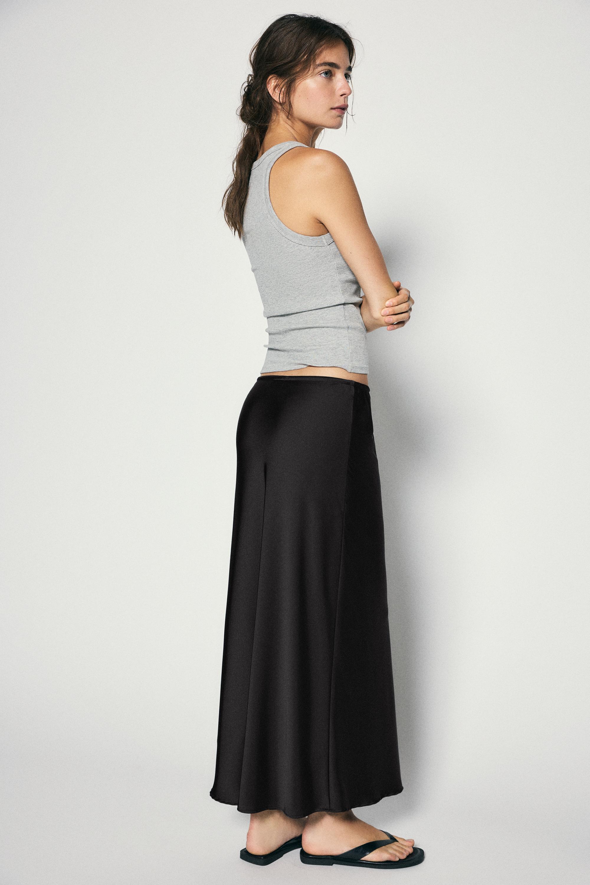 Satin drawstring midi skirt — Black