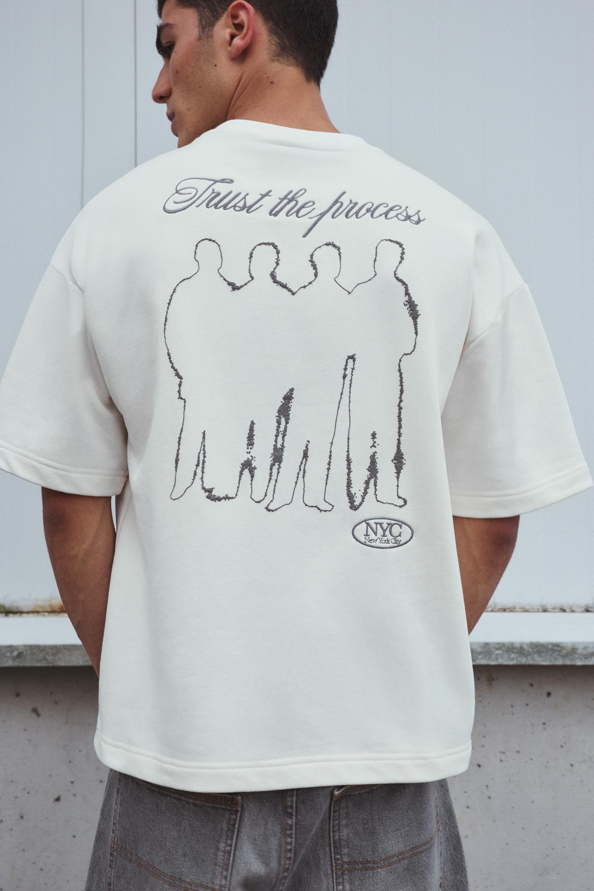 Nakışlı kısa kollu sweatshirt - Görsel 7