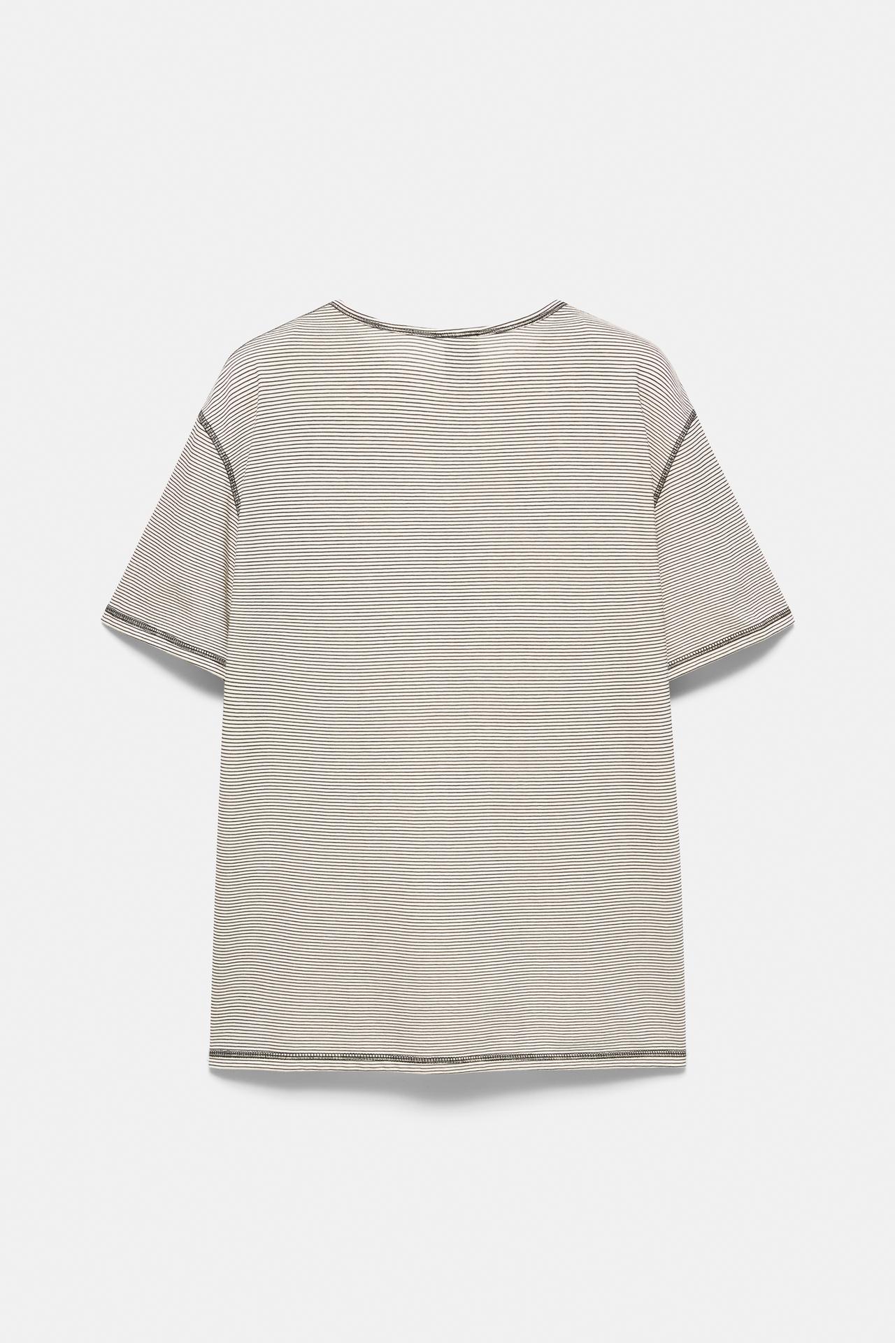 Striped henley neck T-shirt — Striped