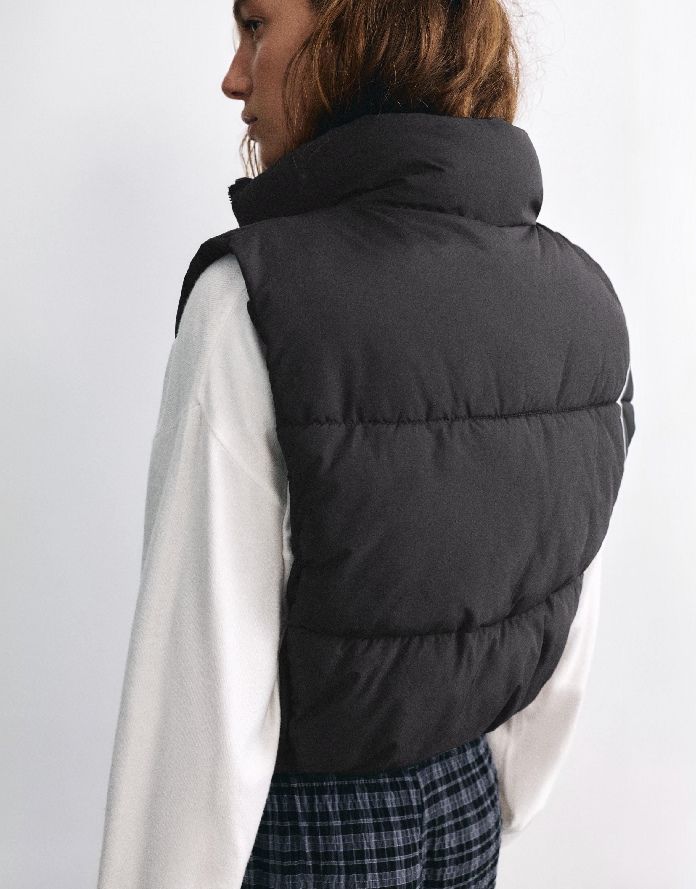 Padded gilet — Black