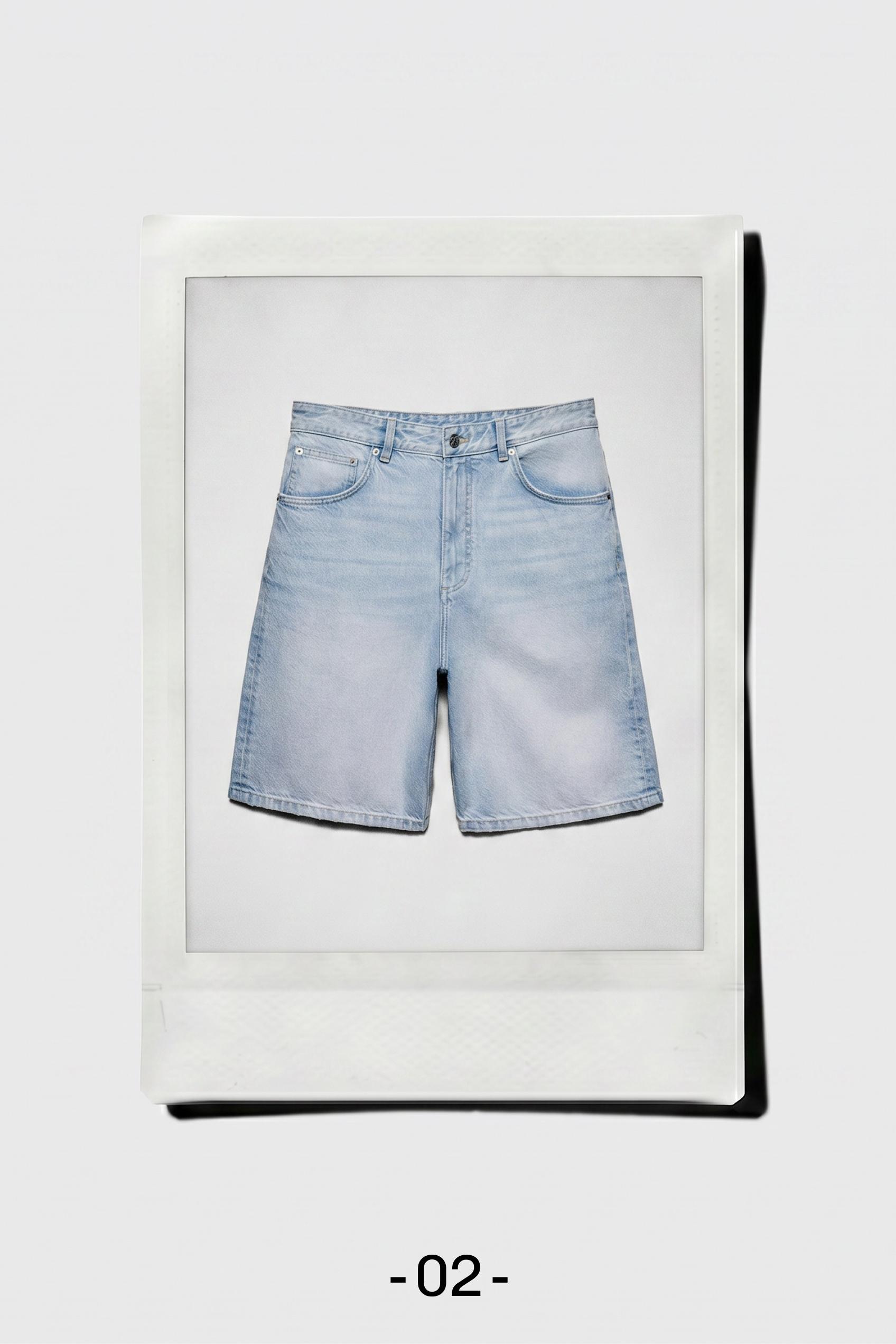 Baggy denim Bermuda shorts — Pale indigo