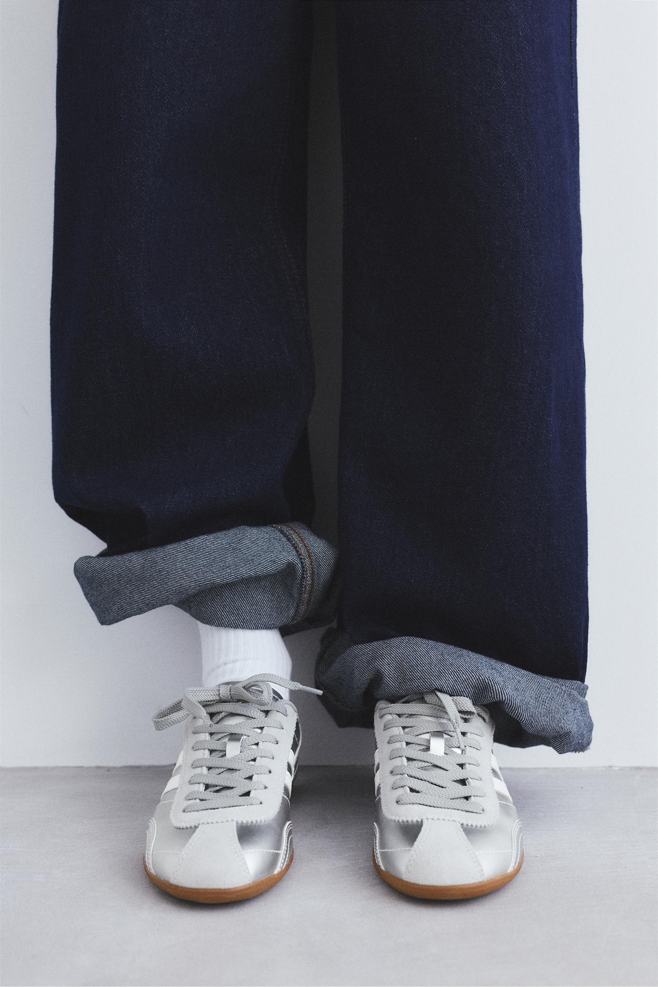 Retro metallic trainers — Silver